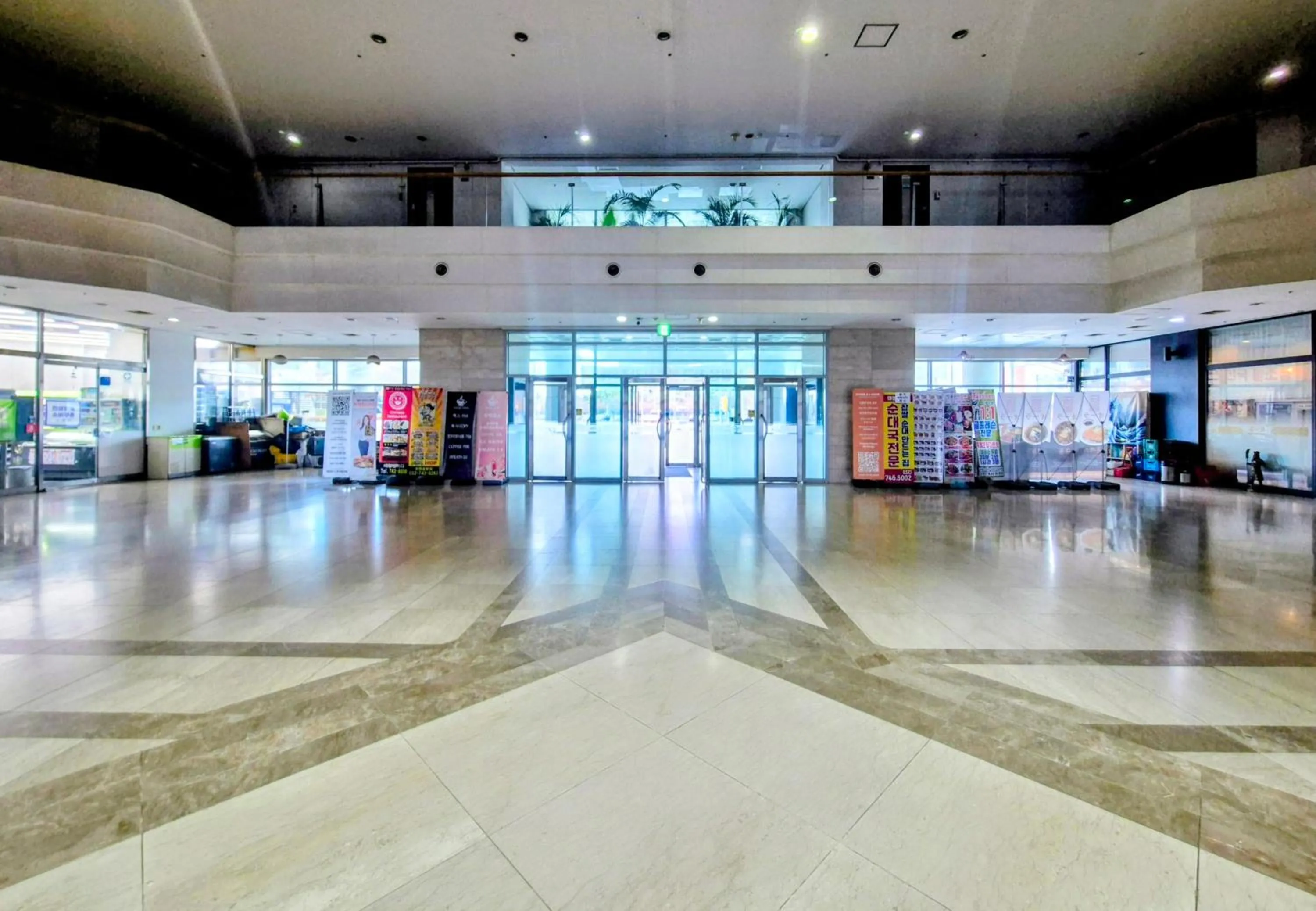 Cozy - Experience Home like Comfort Studio