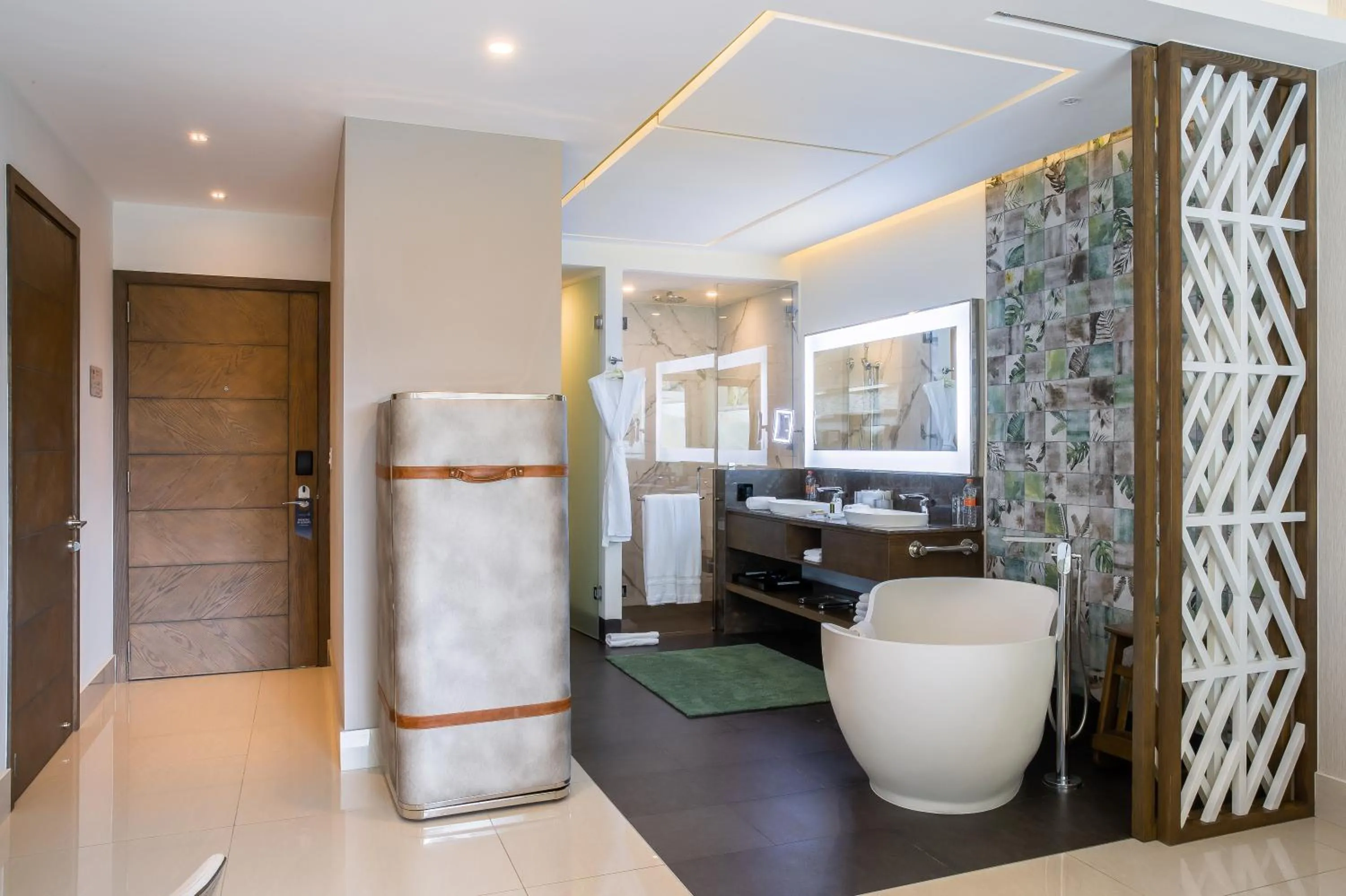 Junior Suite Ocean View 1 King Bed in Garza Blanca Resort & Spa Cancun