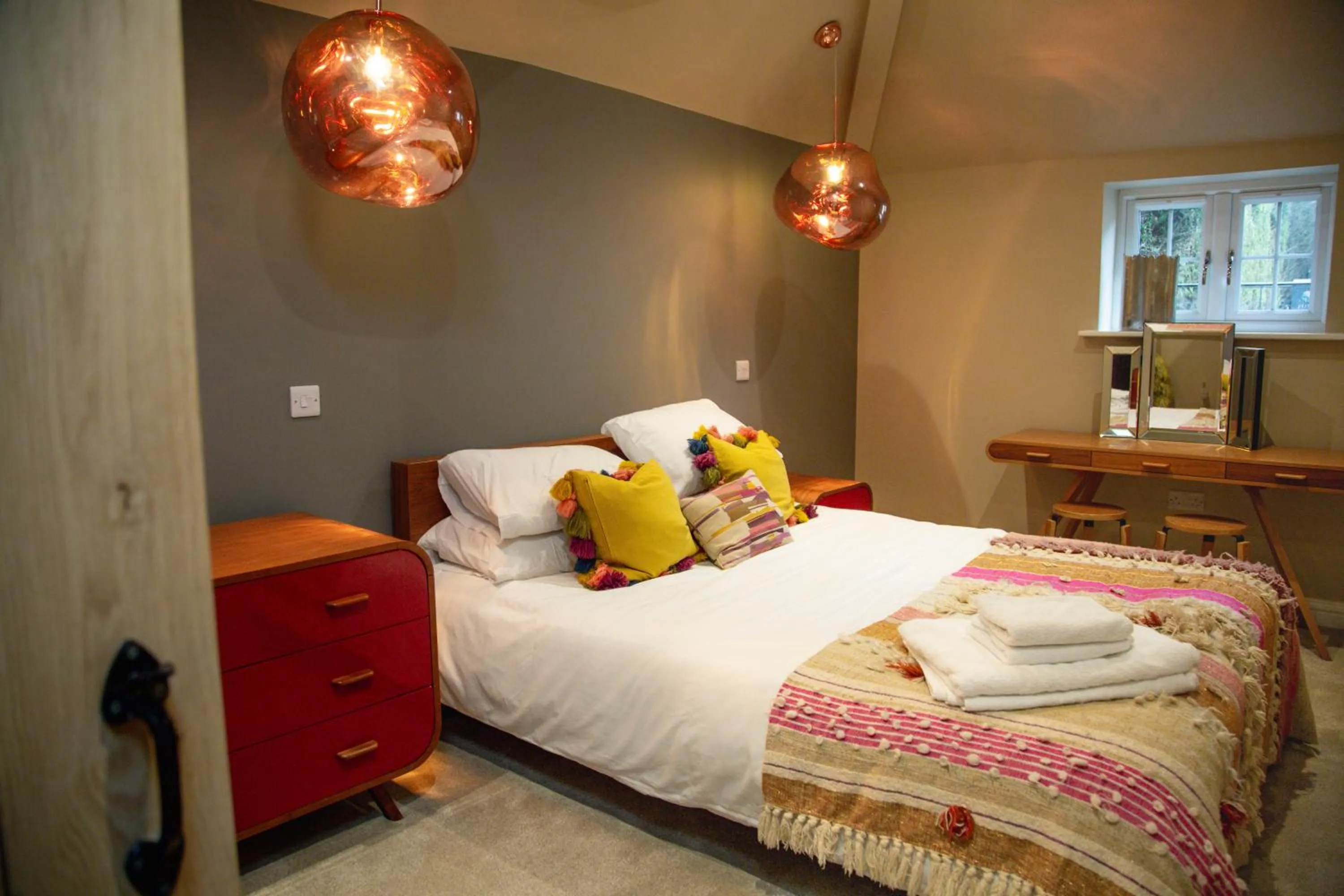 Bed in Bridge House Barn