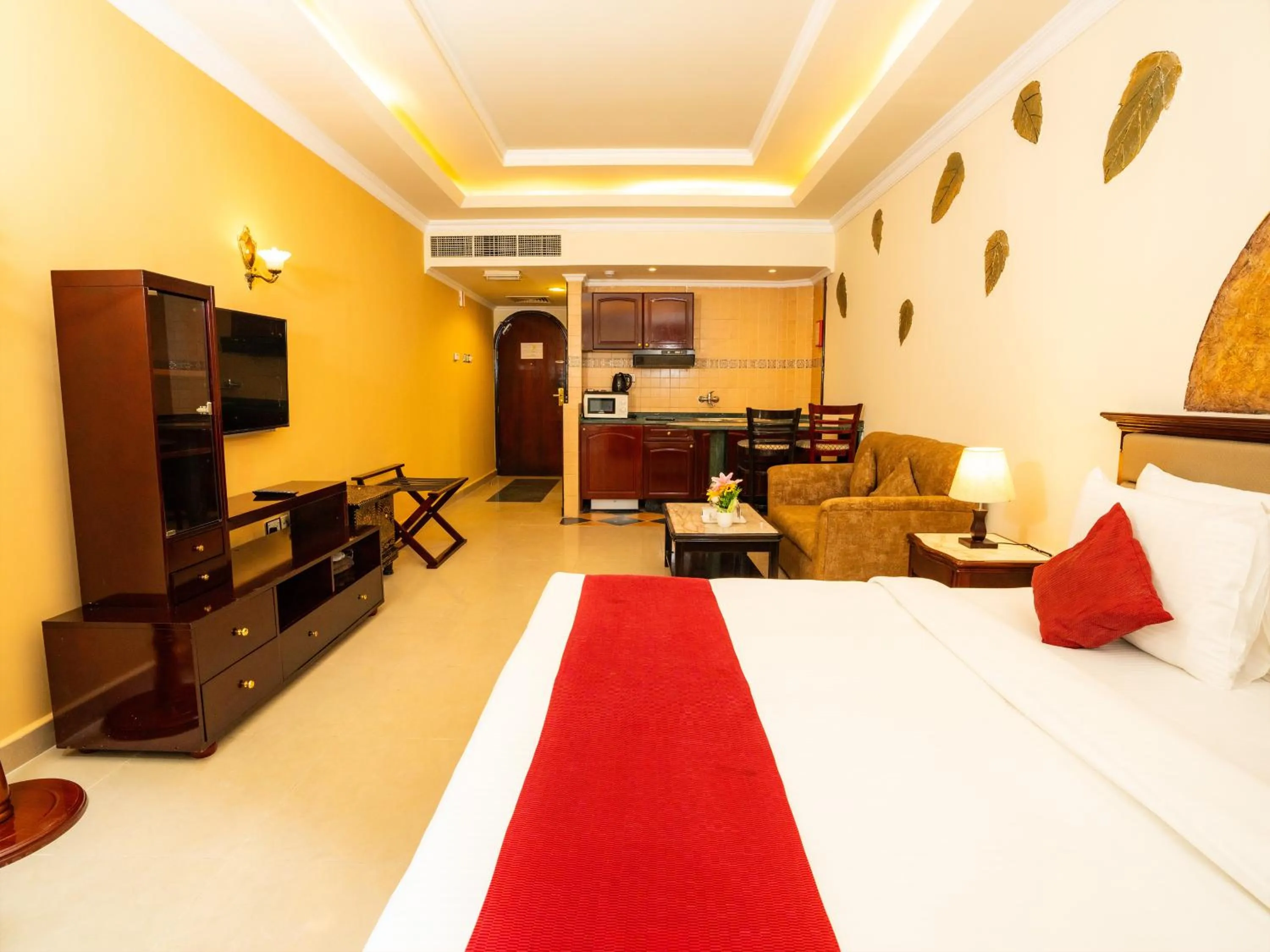 Bedroom, Bed in Oriental Hotel Apartments