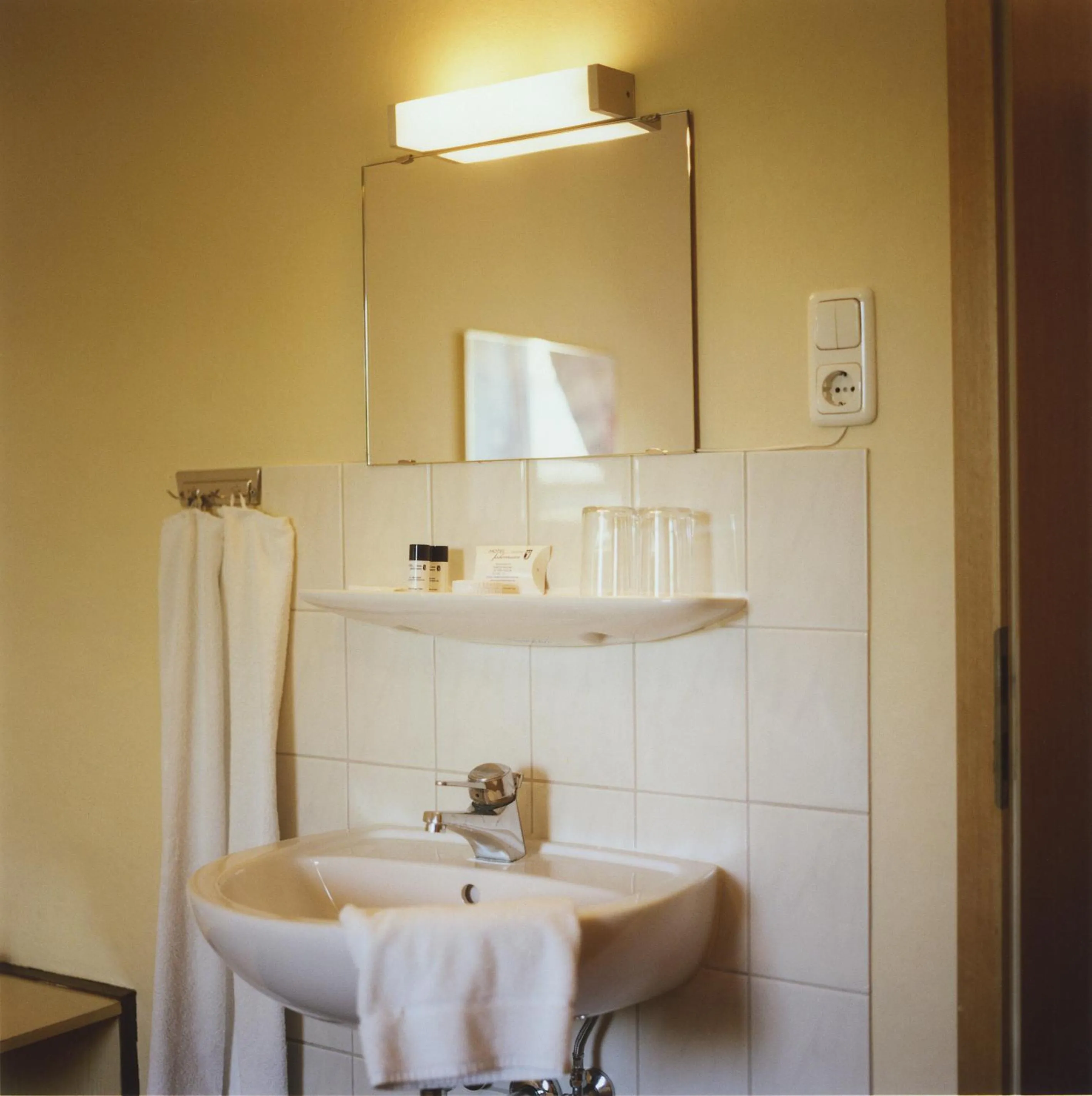 Bathroom in Hotel Jedermann