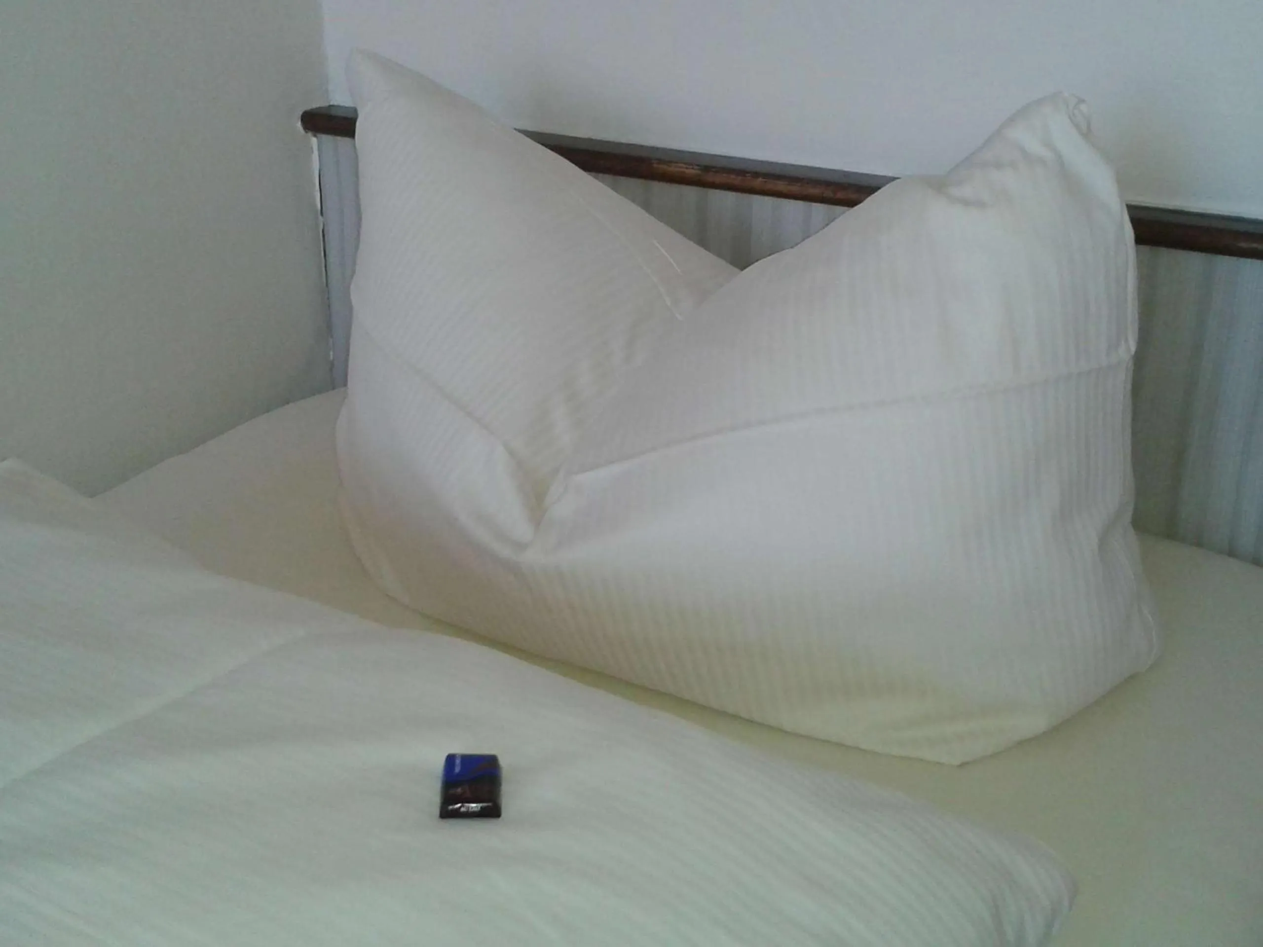 Bed in Hotel Jedermann
