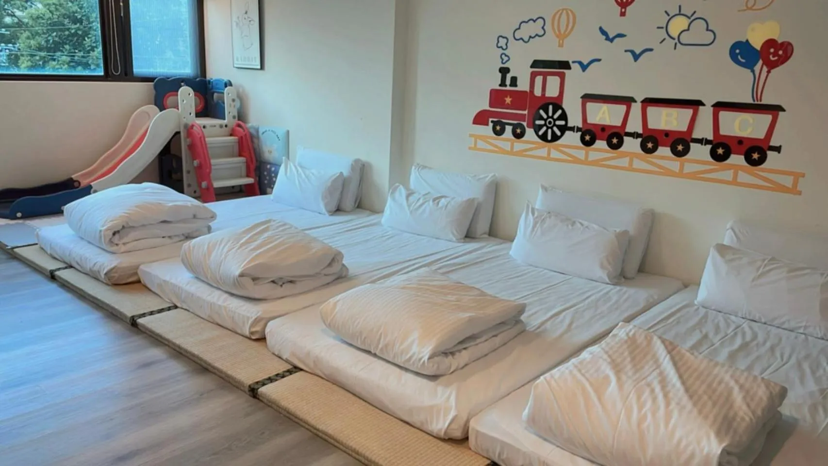 Bed in A-SAN Hot-Spring Hotel