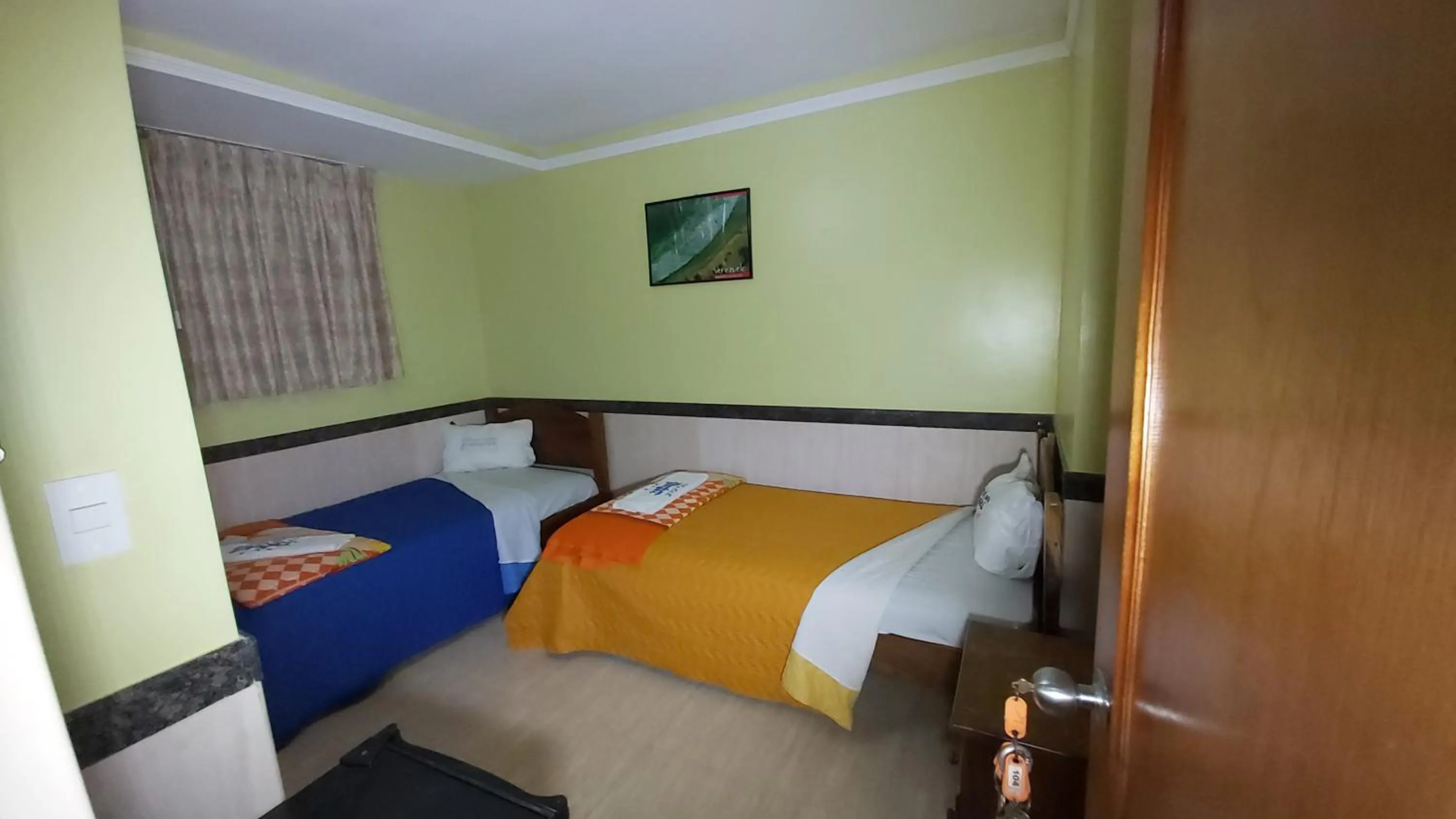 Bedroom, Bed in HOTEL MUEVETE POR VARGAS