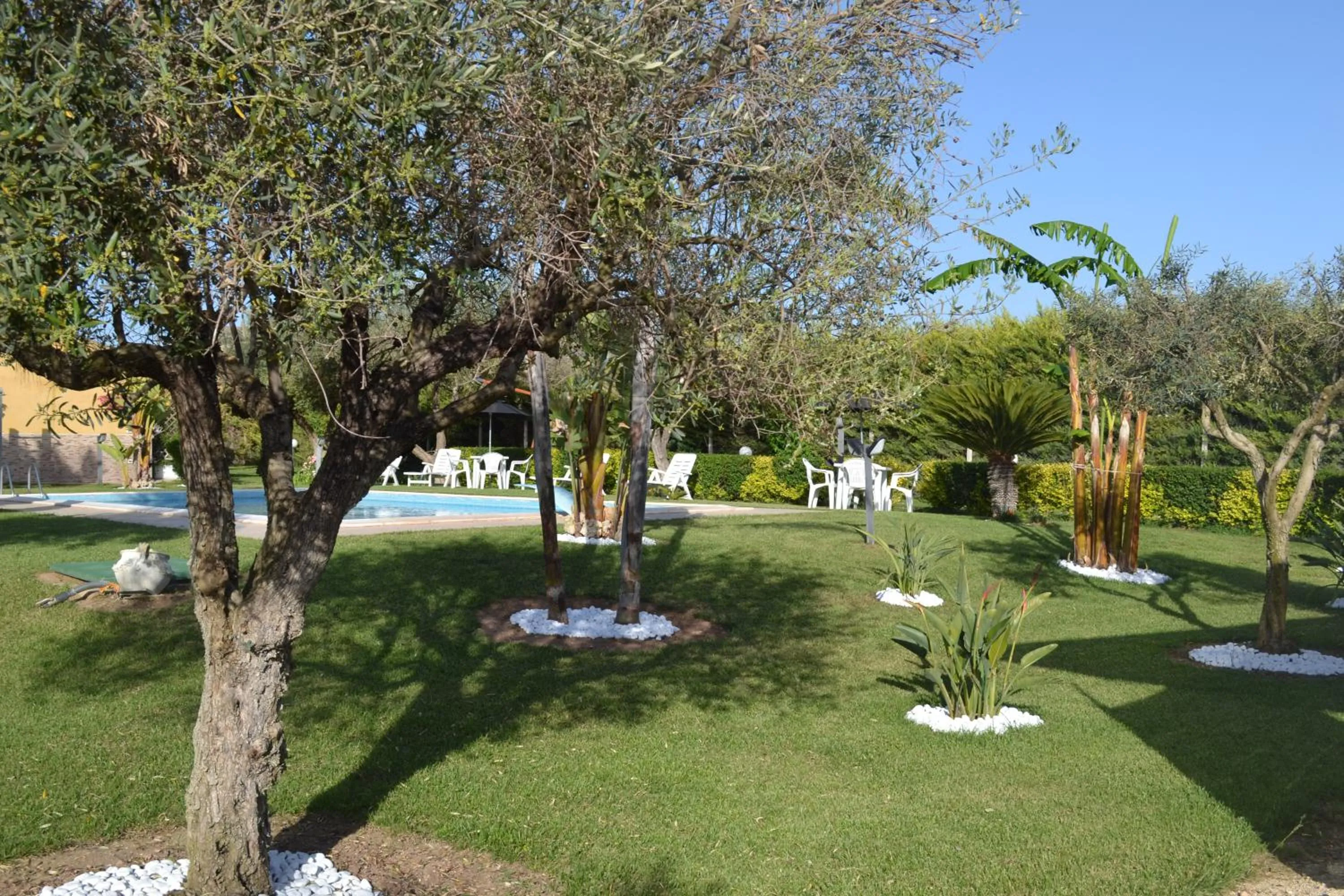 Garden in Villa Adriana B&B