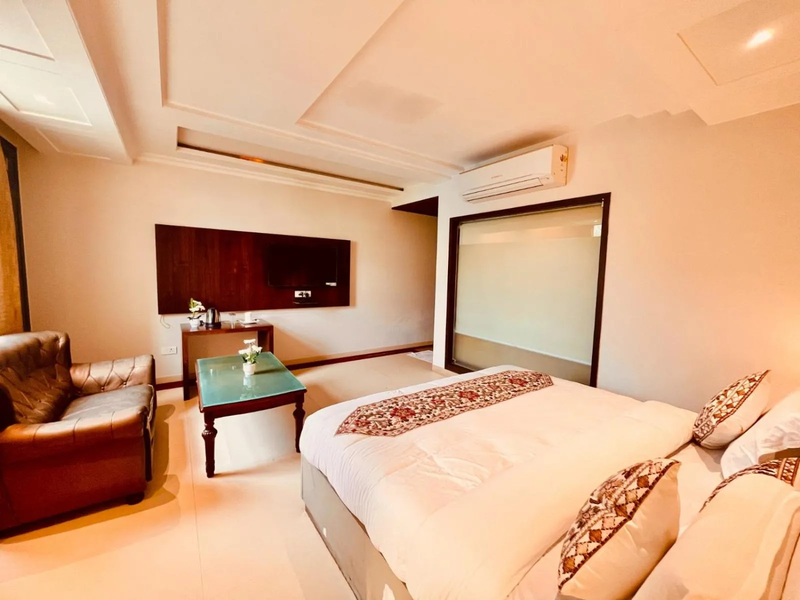 Bed in Hotel Bhoomivilas