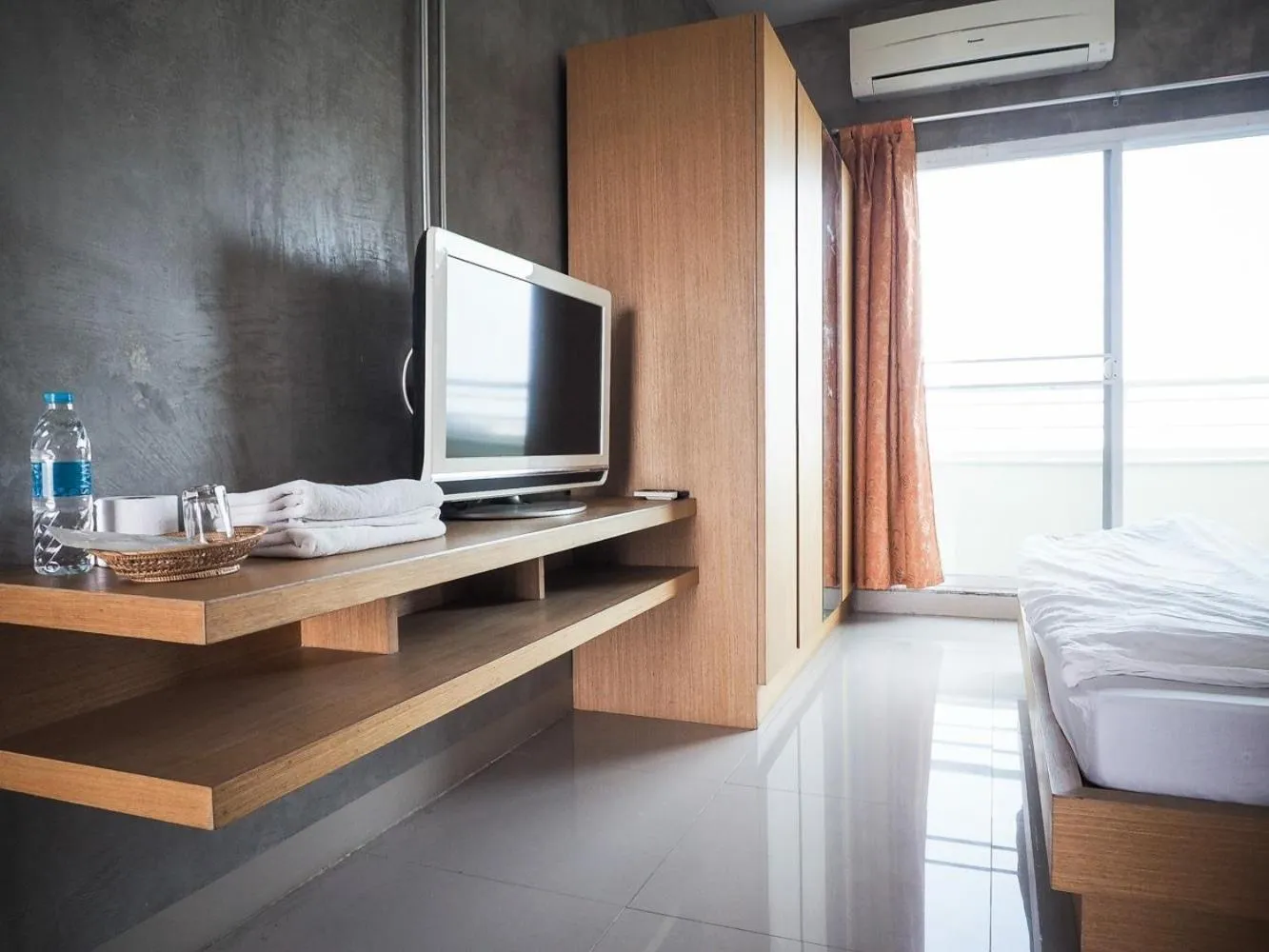 Communal lounge/ TV room, Bed in The View Residence