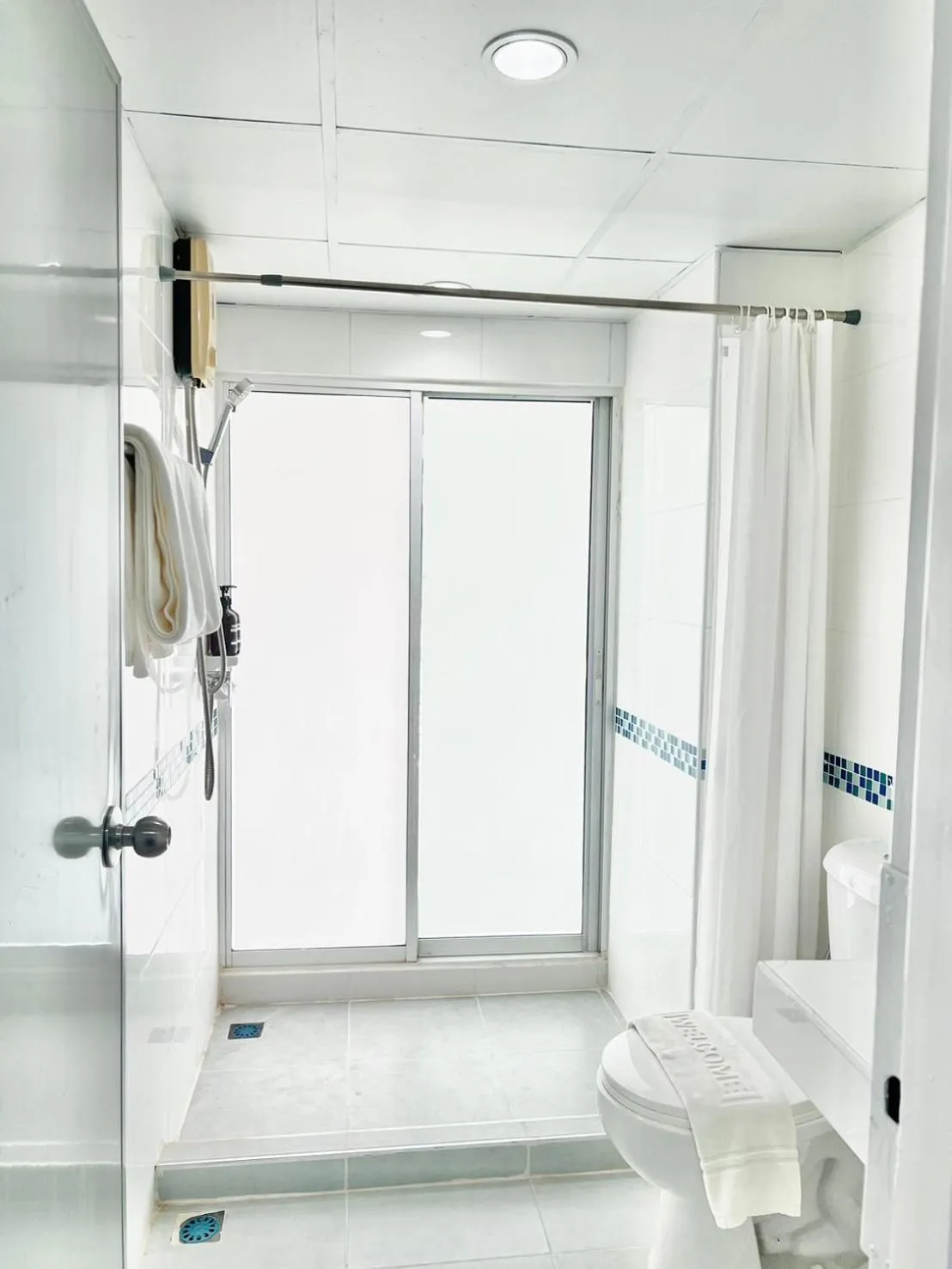 Shower in The View Residence