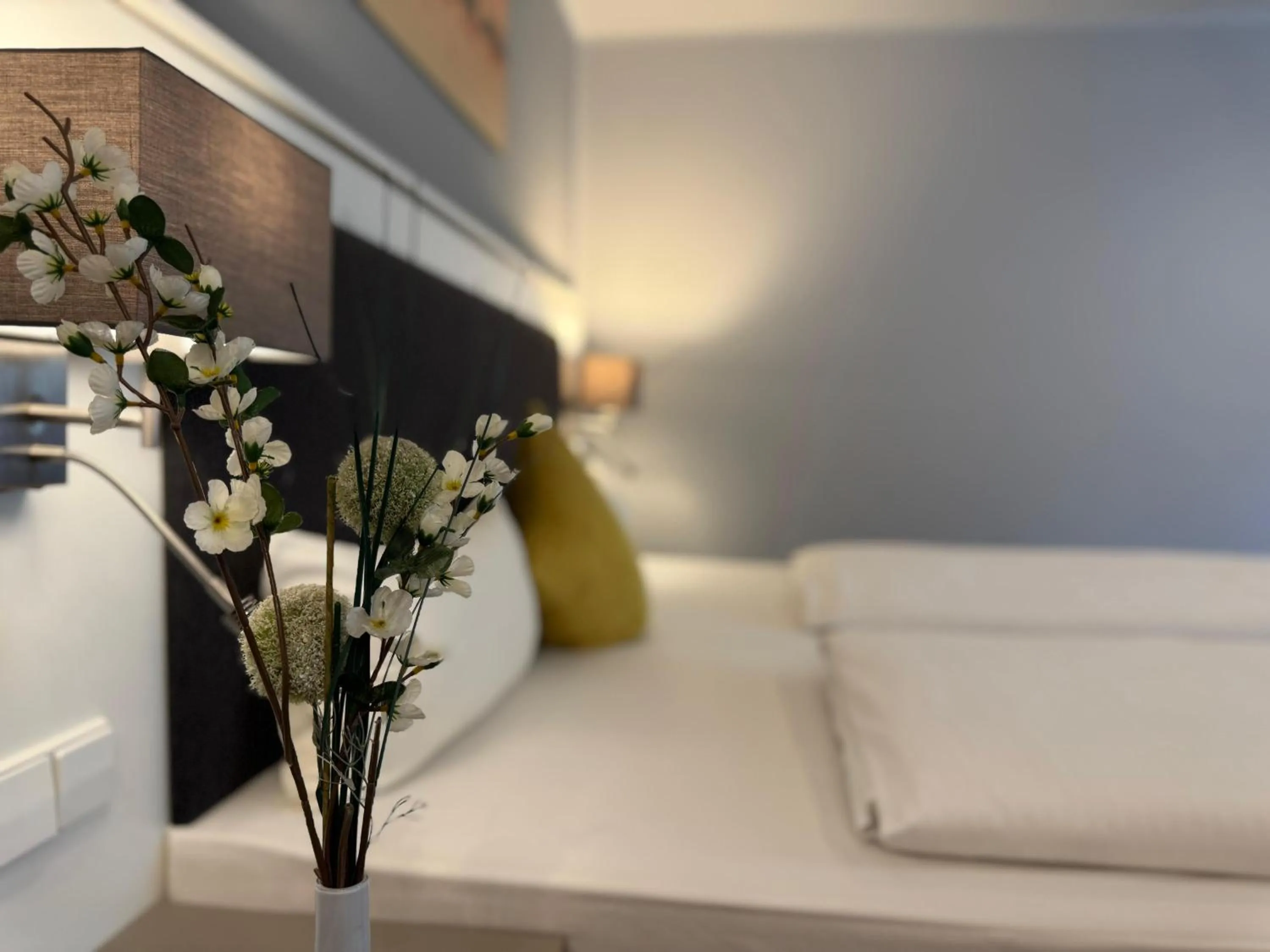 Bed in Mirage City Hotel Stuttgart Zentrum