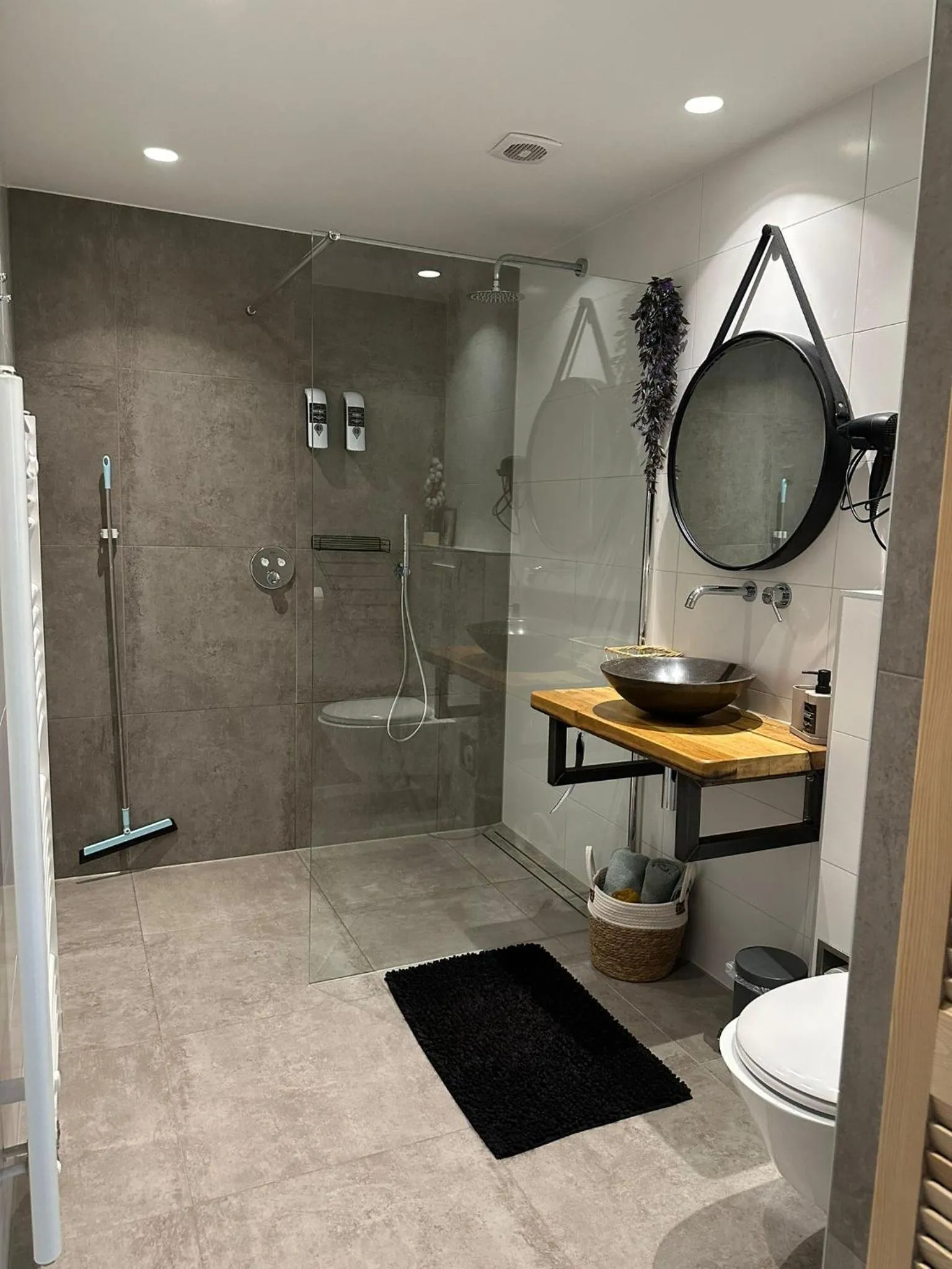 Bathroom in La Fattoria Bed&breakfast