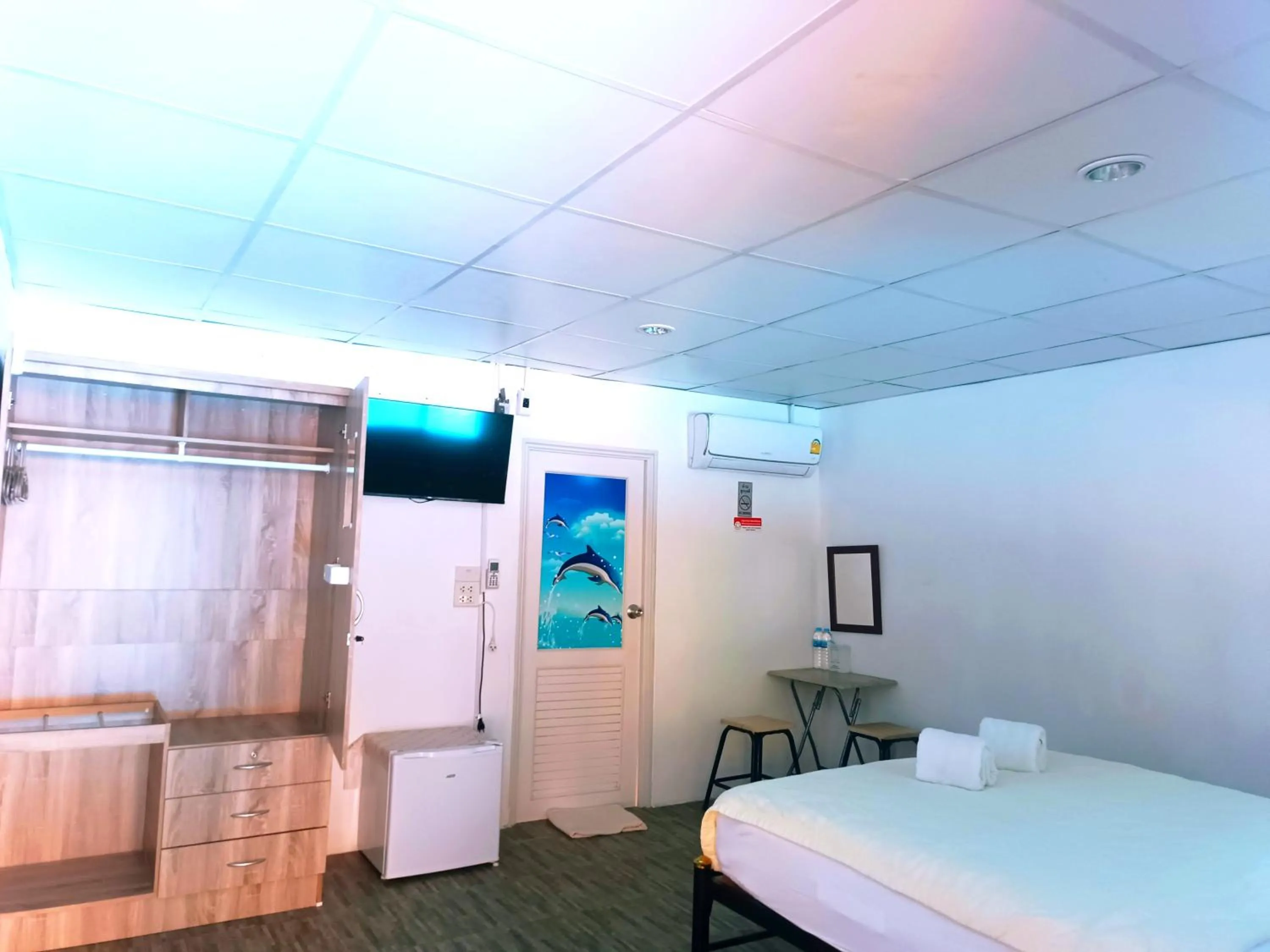 Bed in OASIS Phuket Airport