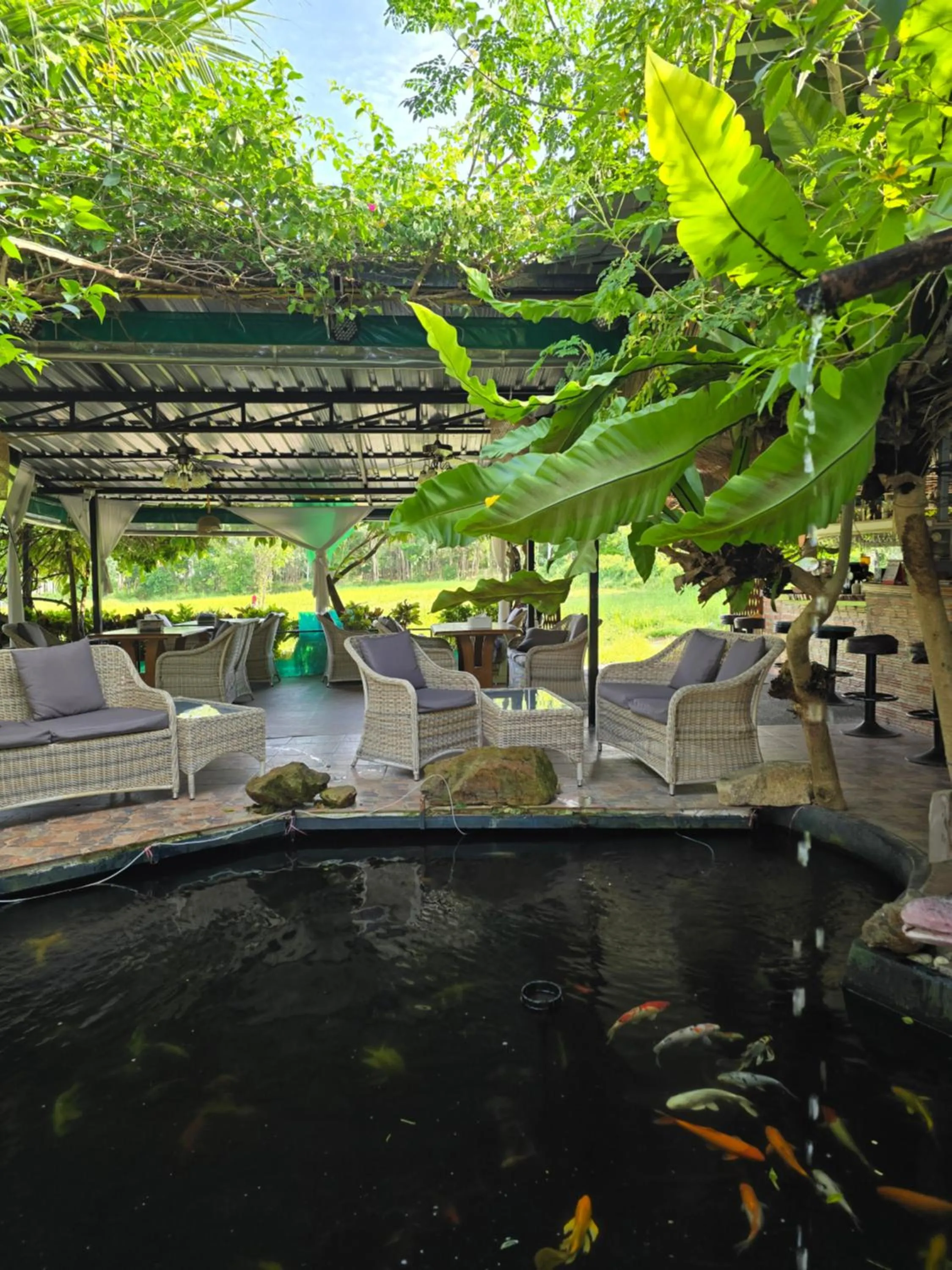 Restaurant/places to eat in OASIS Phuket Airport