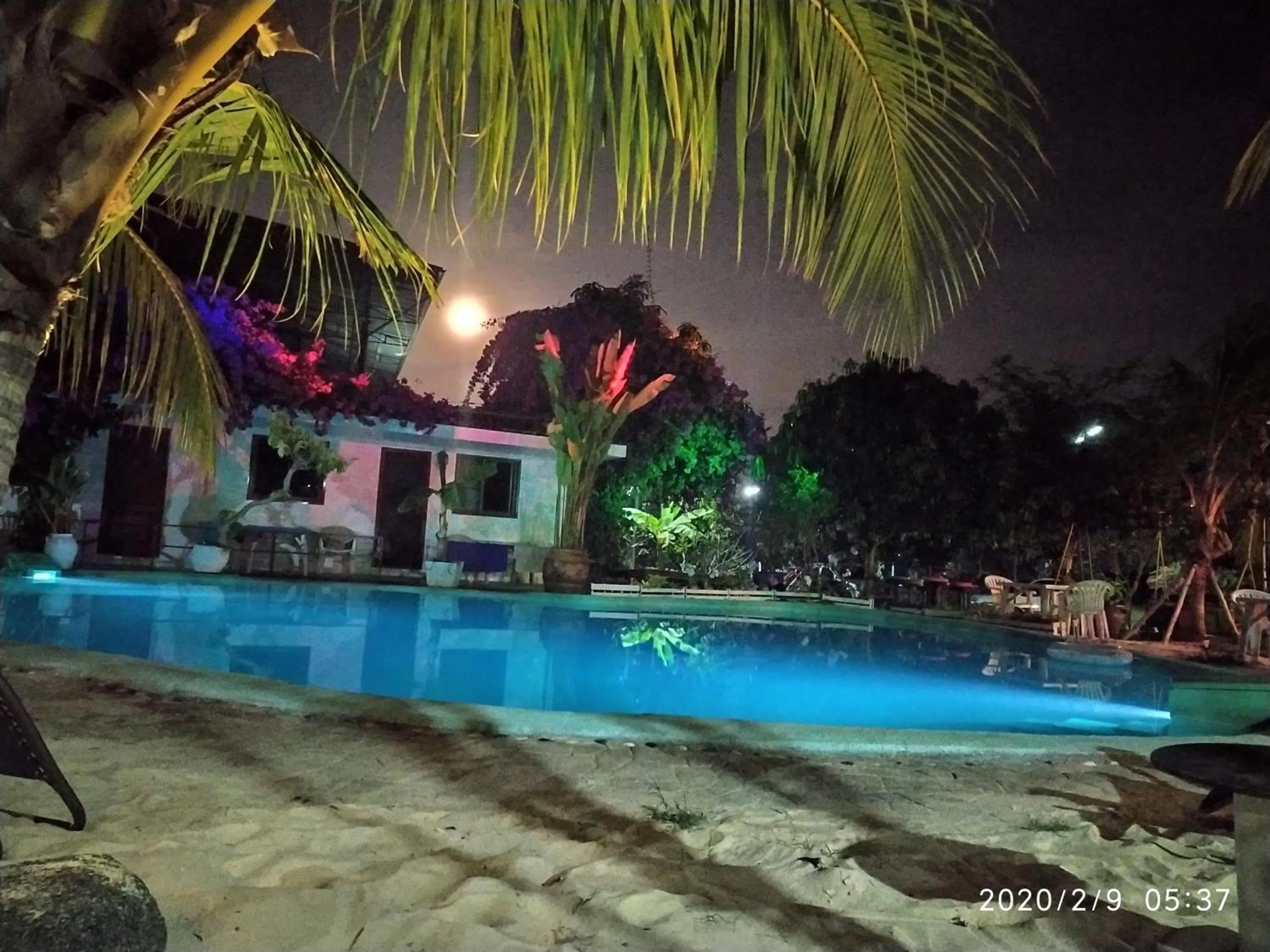 OASIS Phuket Airport