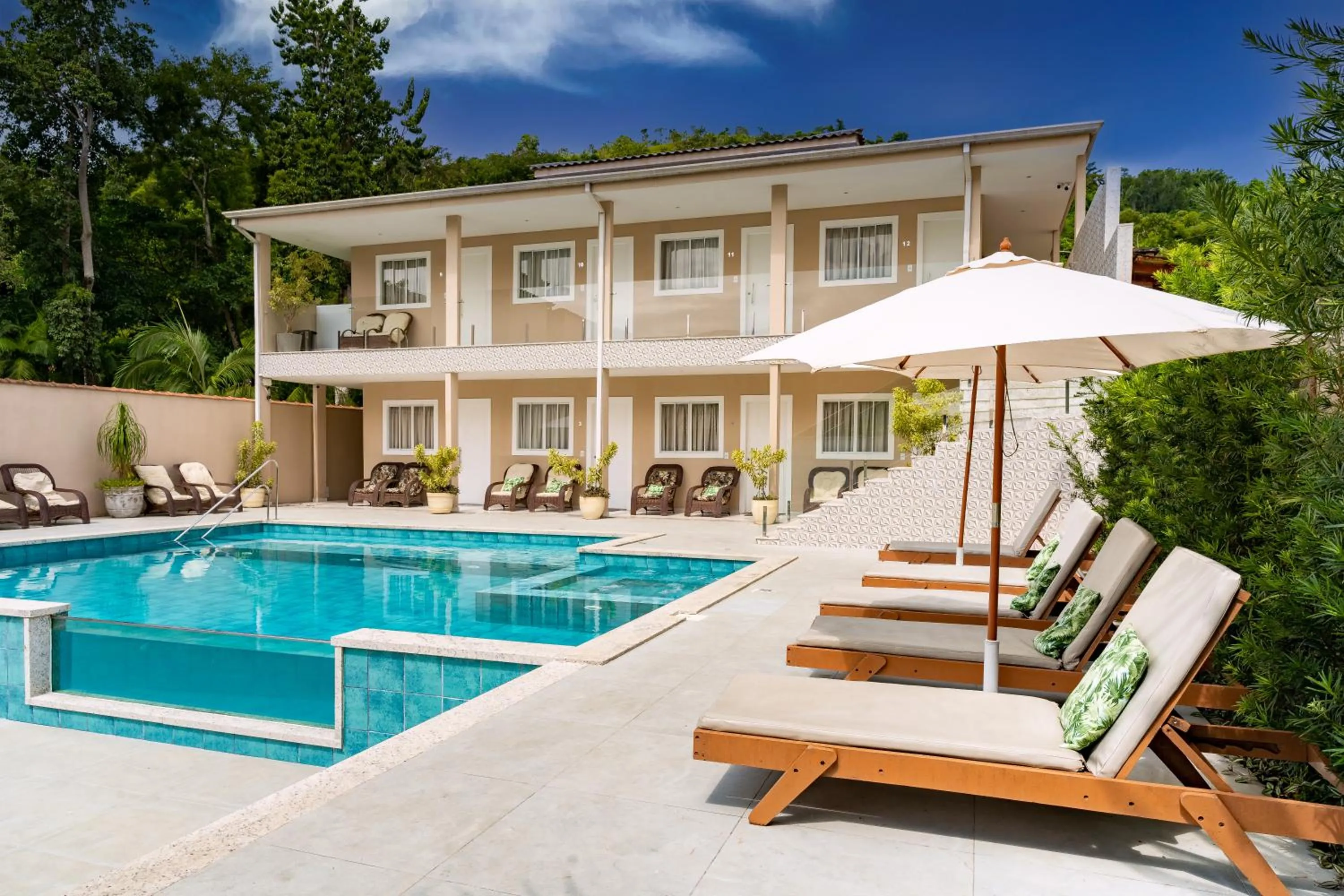 Property building in POUSADA HAPPY DAY PARATY