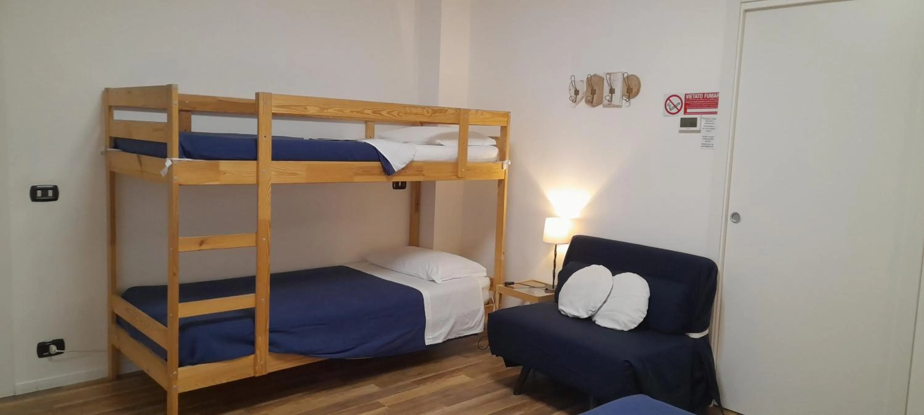 Bed in Cristel Malpensa apartment