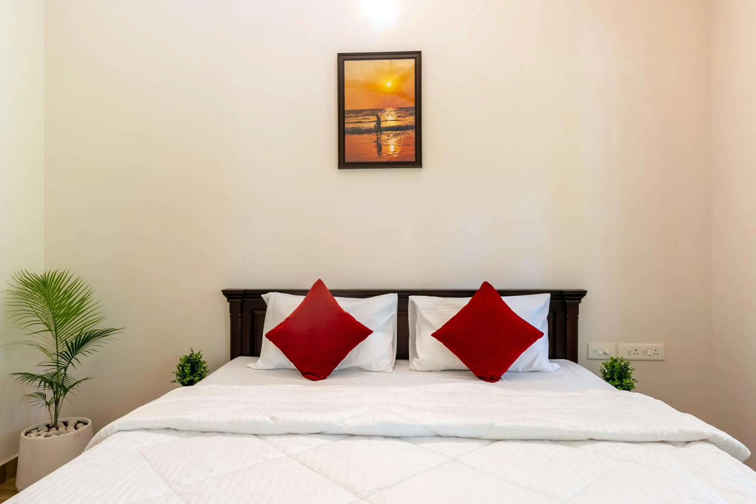 Bed in Villa Barbosa, 2 BHK Villa & Luxury Rooms near Colva, Sernabatim, Benaulim Beach