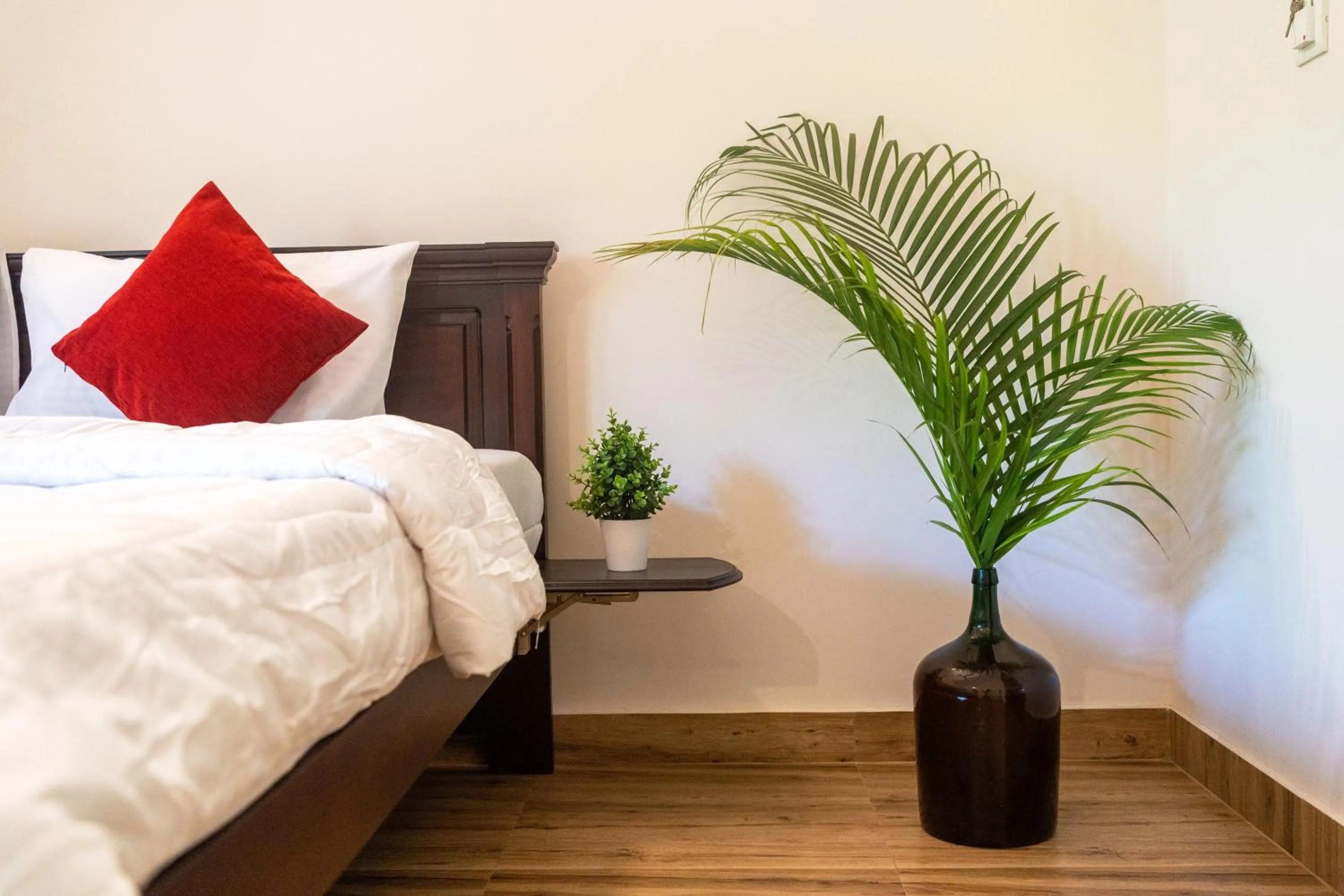 Bed in Villa Barbosa, 2 BHK Villa & Luxury Rooms near Colva, Sernabatim, Benaulim Beach