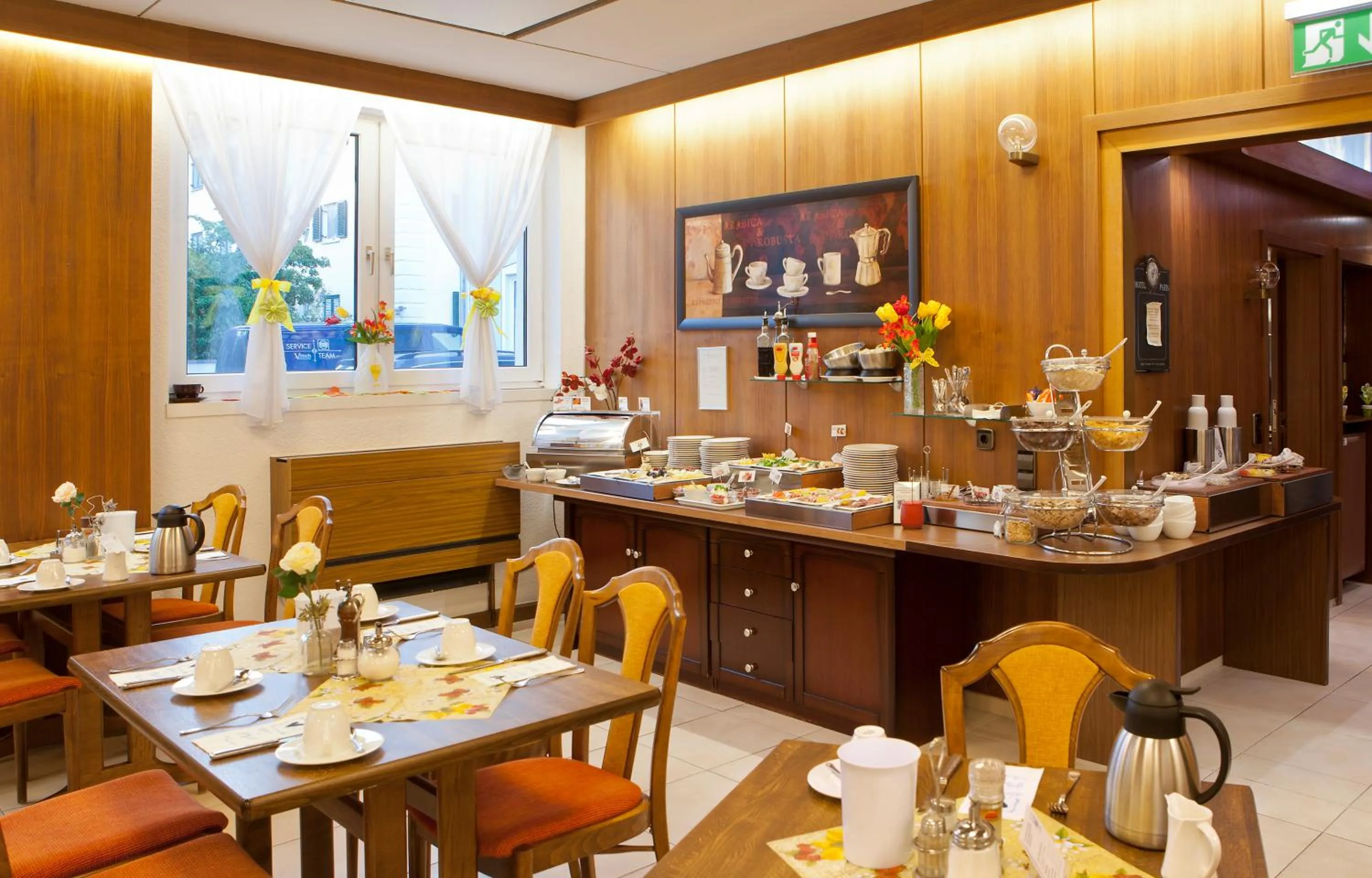 Food and drinks in Hotel Blauer Karpfen