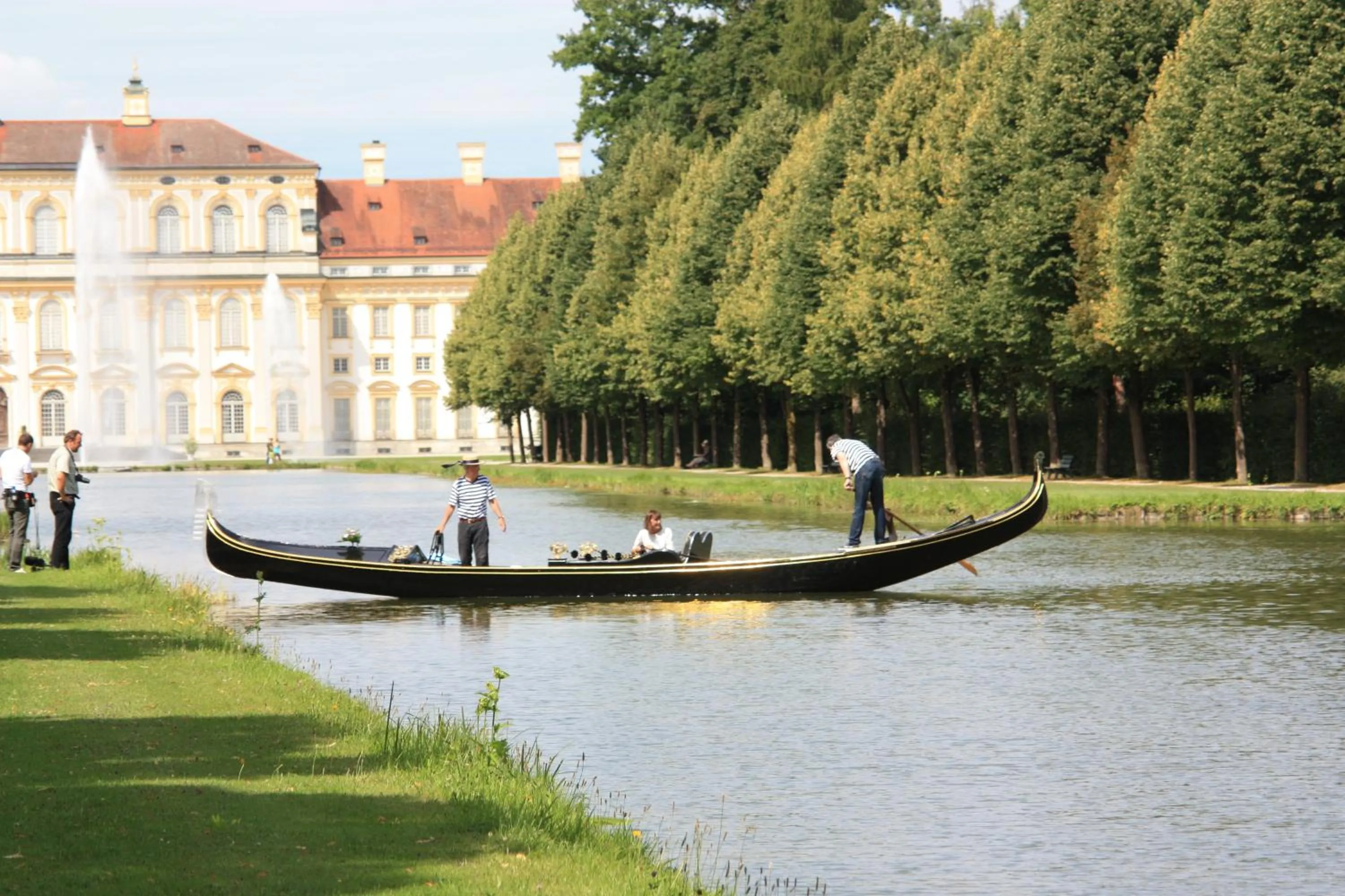 Canoeing in Hotel Blauer Karpfen