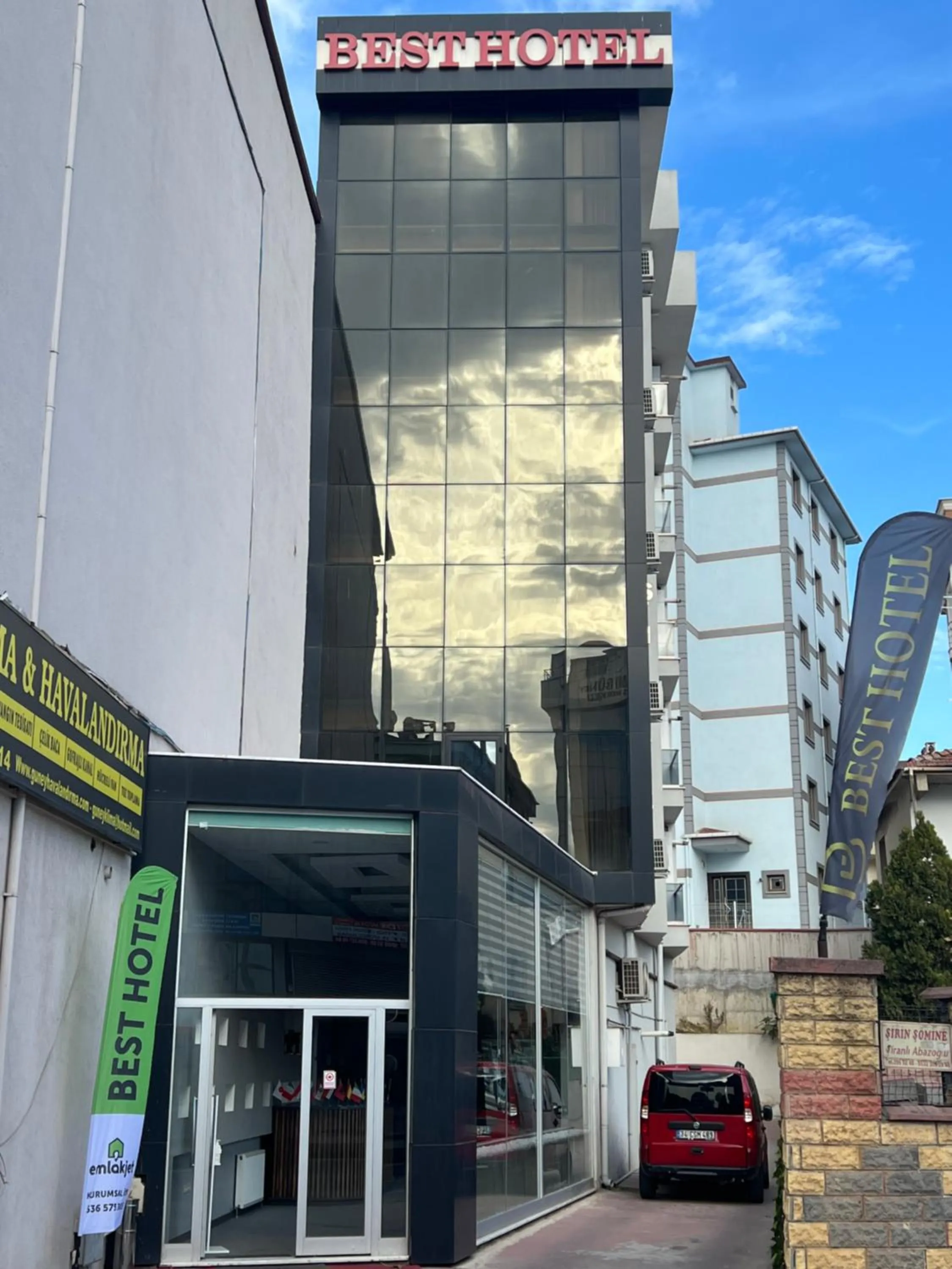 Property building in Best Hotel Pendik