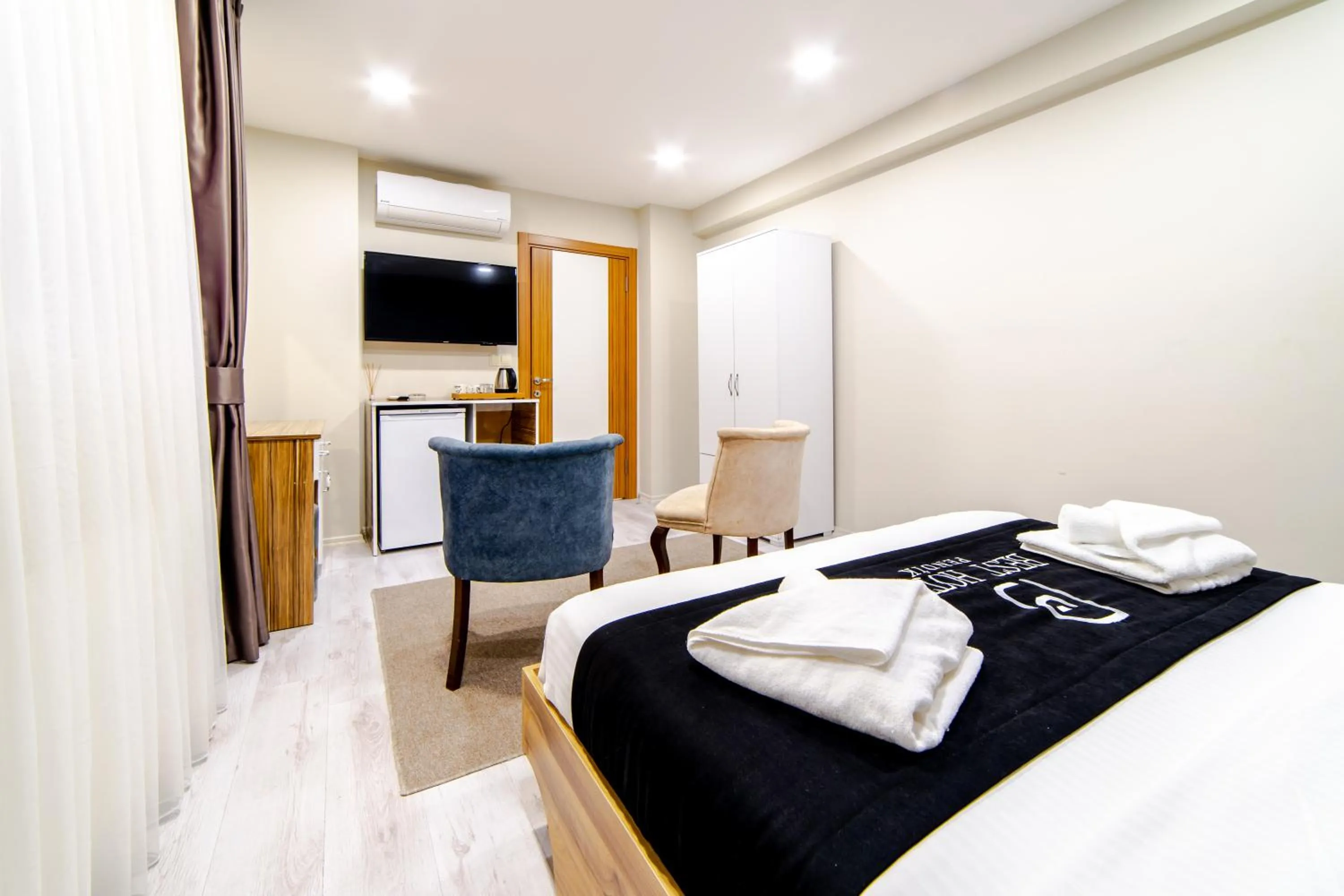 TV and multimedia, Bed in Best Hotel Pendik