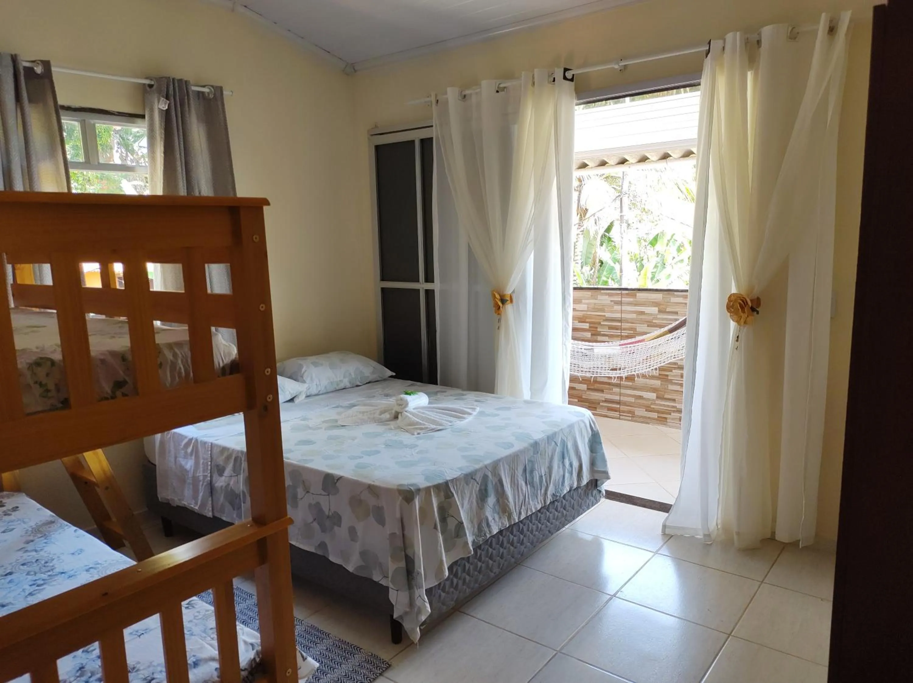 Bed in Suítes Carla e Carol