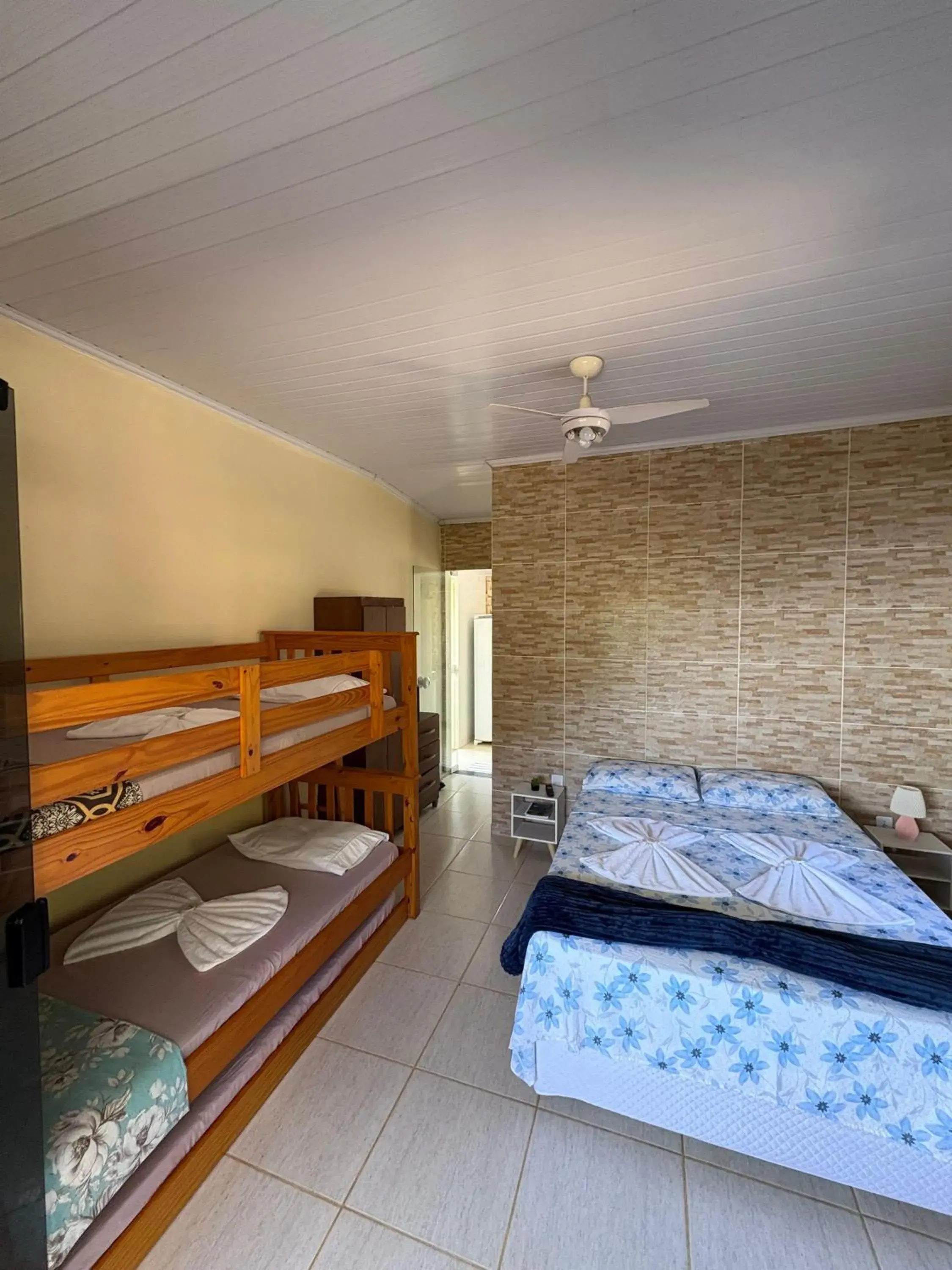 Standard Triple Room - single occupancy in Suítes Carla e Carol Standard Triple Room - single occupancy in Suítes Carla e Carol