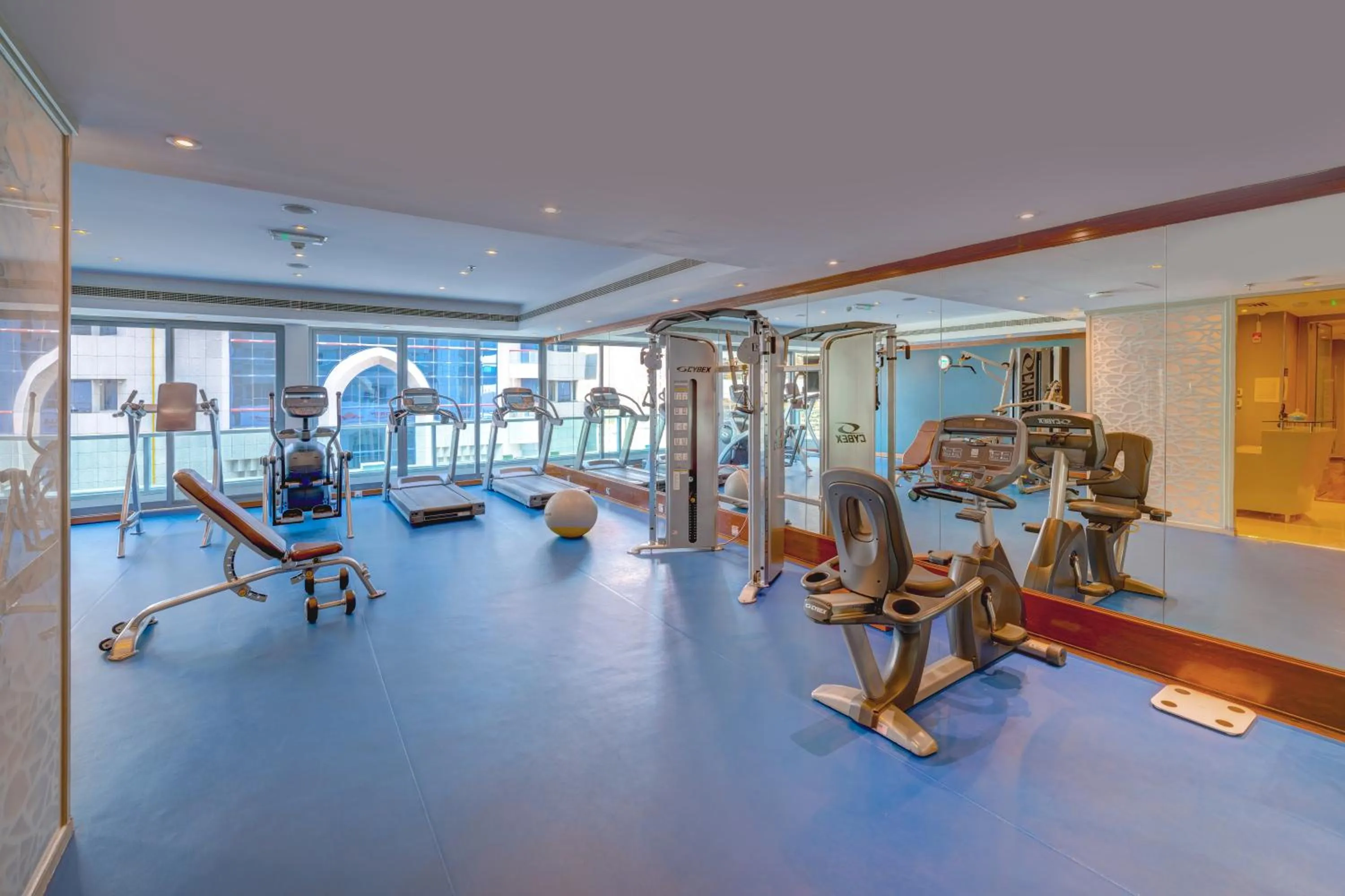 Fitness centre/facilities in Hawthorn Suites by Wyndham Abu Dhabi City Center