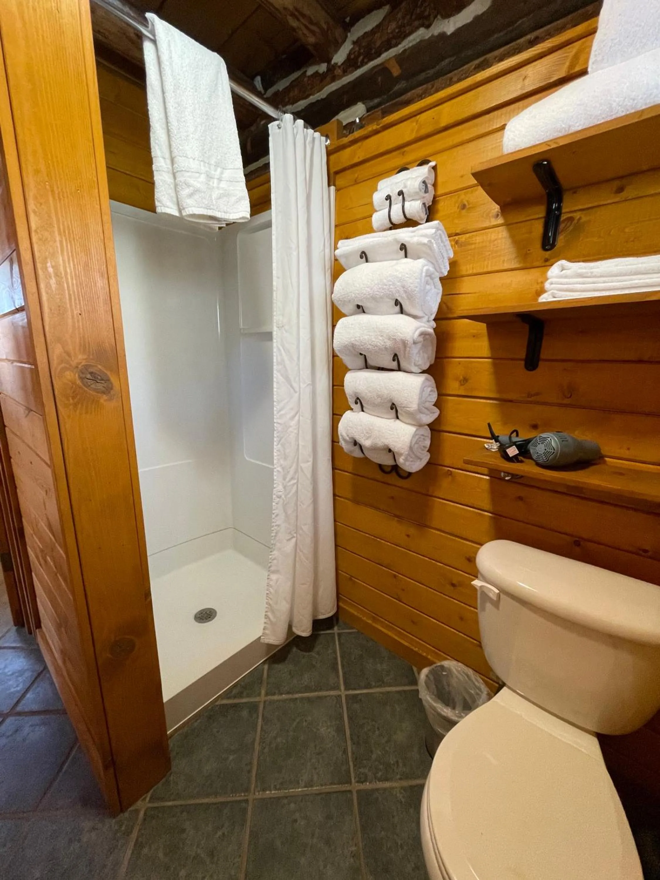 Bathroom in Beyul Retreat