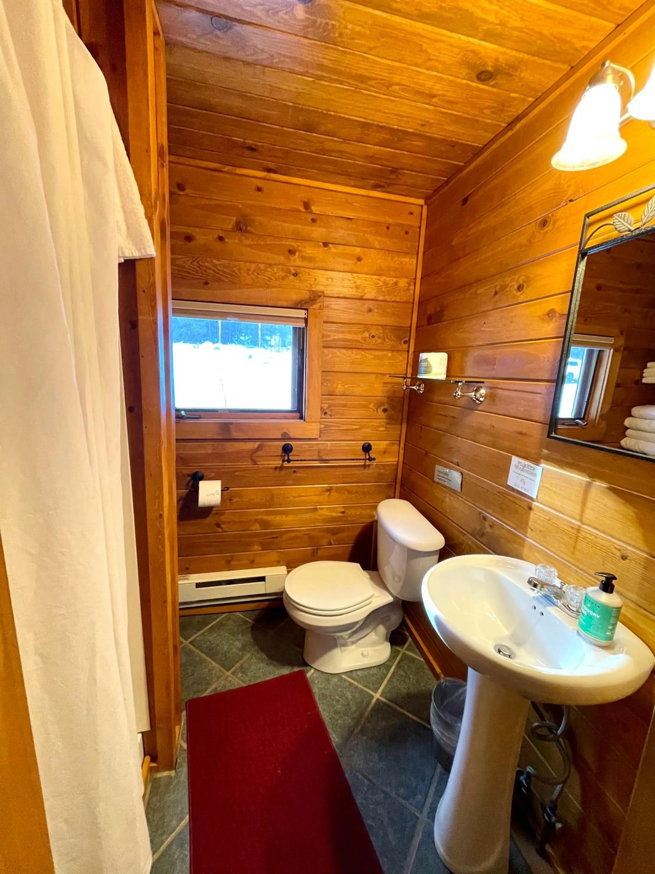 Bathroom in Beyul Retreat