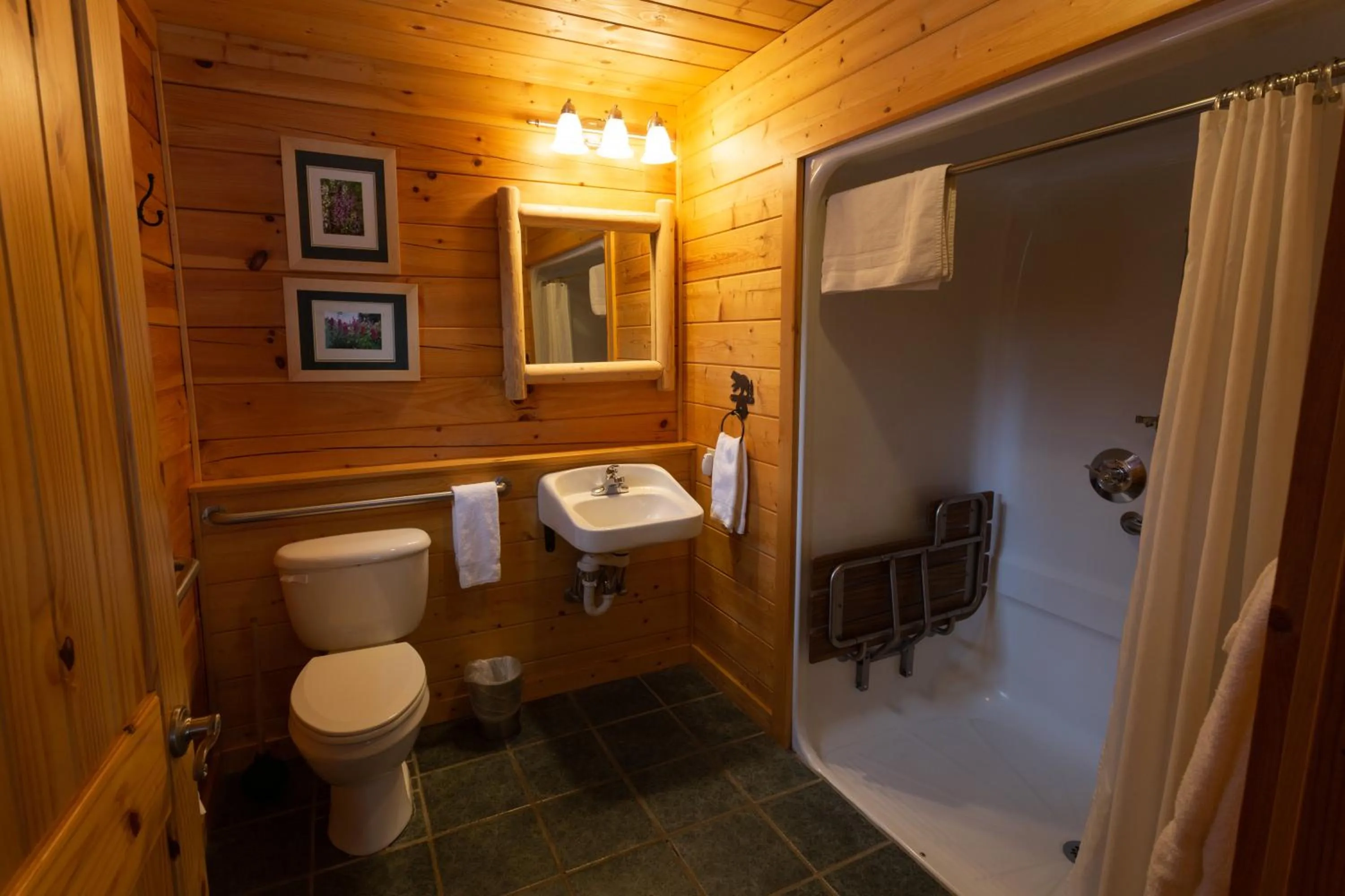 Bathroom in Beyul Retreat