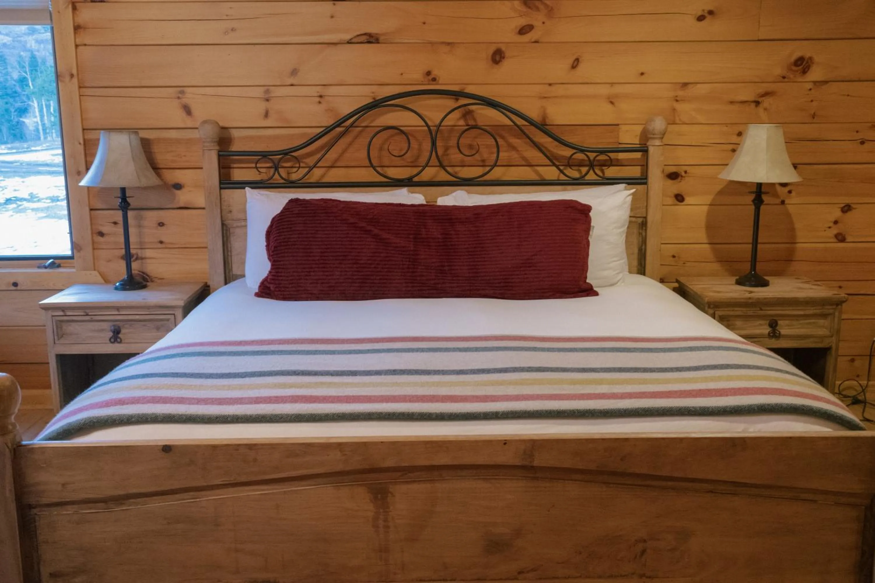 Bedroom, Bed in Beyul Retreat