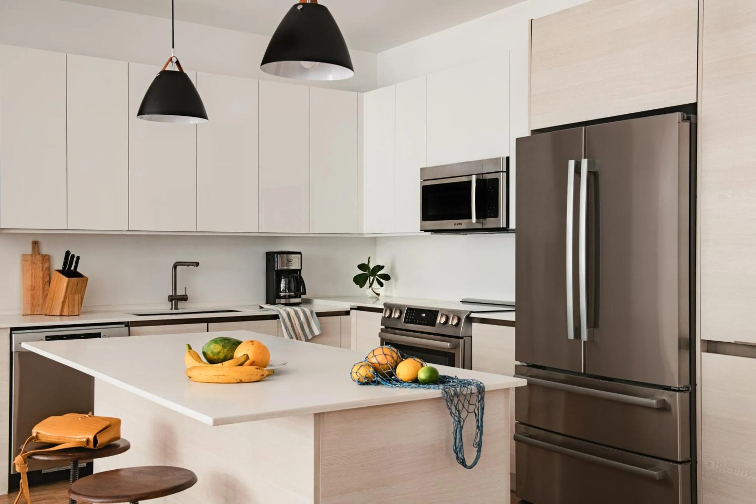 Living room in Sonder by Marriott Bonvoy 17WEST Apartments