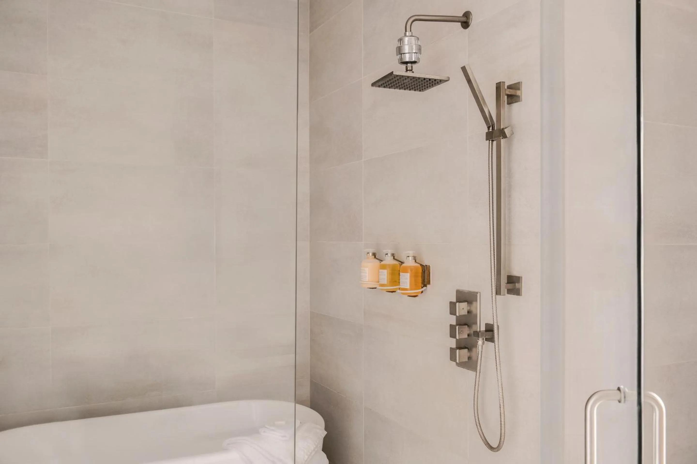 Living room in Sonder by Marriott Bonvoy 17WEST Apartments