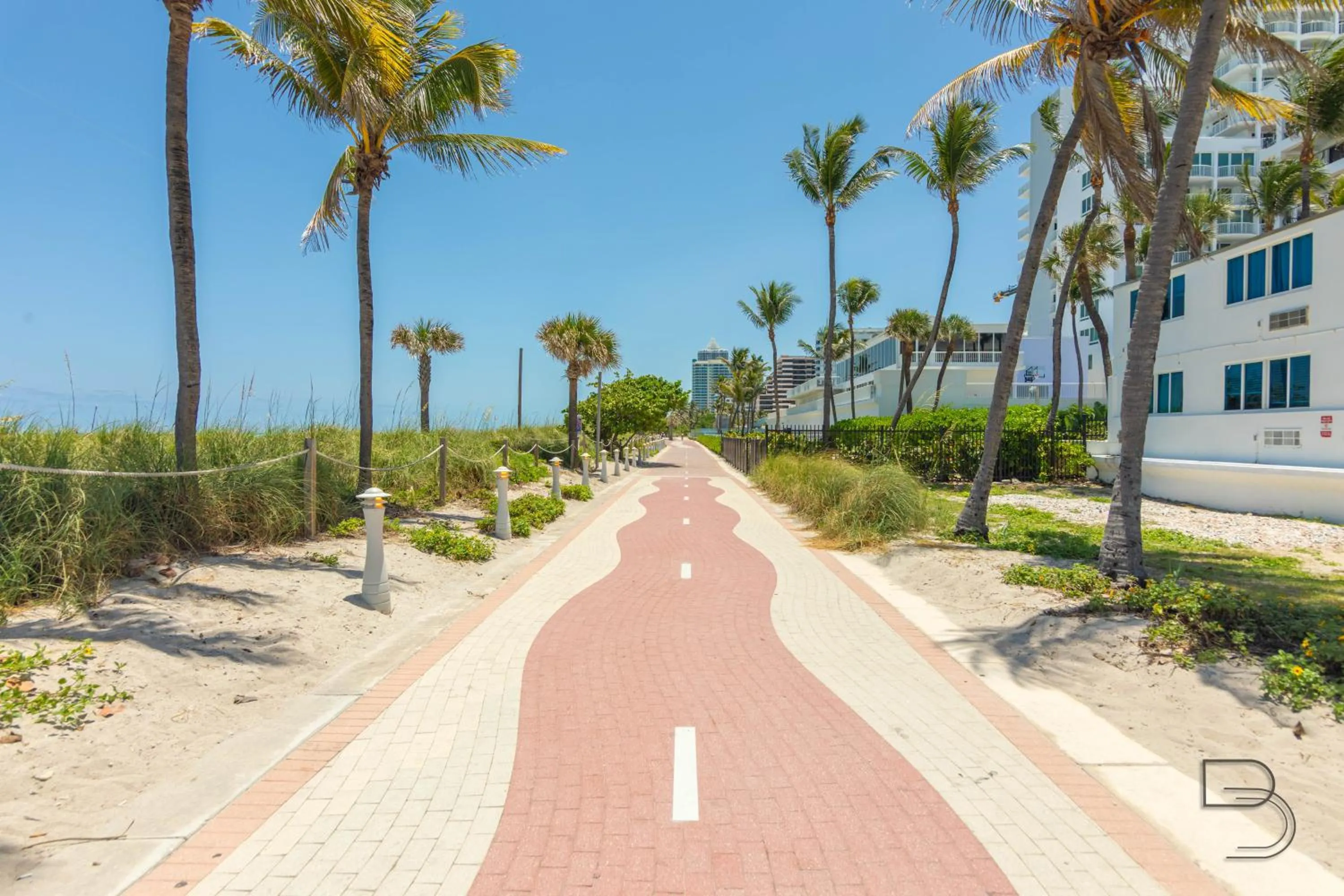 Beach in Girasole Rentals