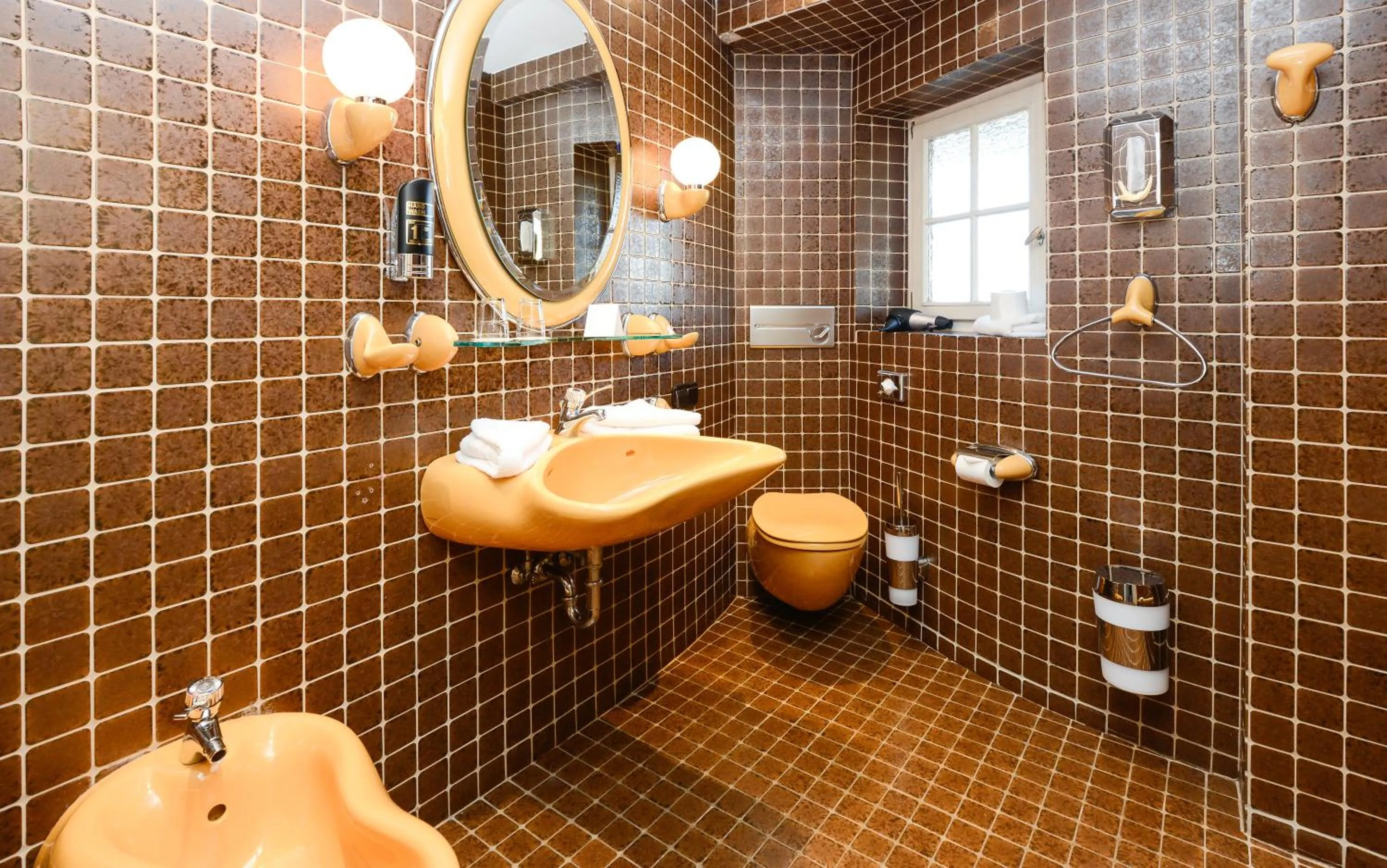 Bathroom in Stoll's Hotel Alpina