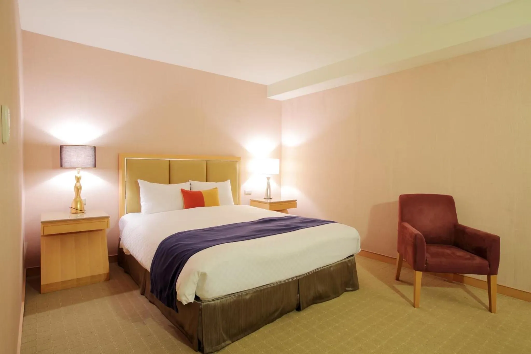 Bed in 晶樺商務飯店 鄰近羅東車站