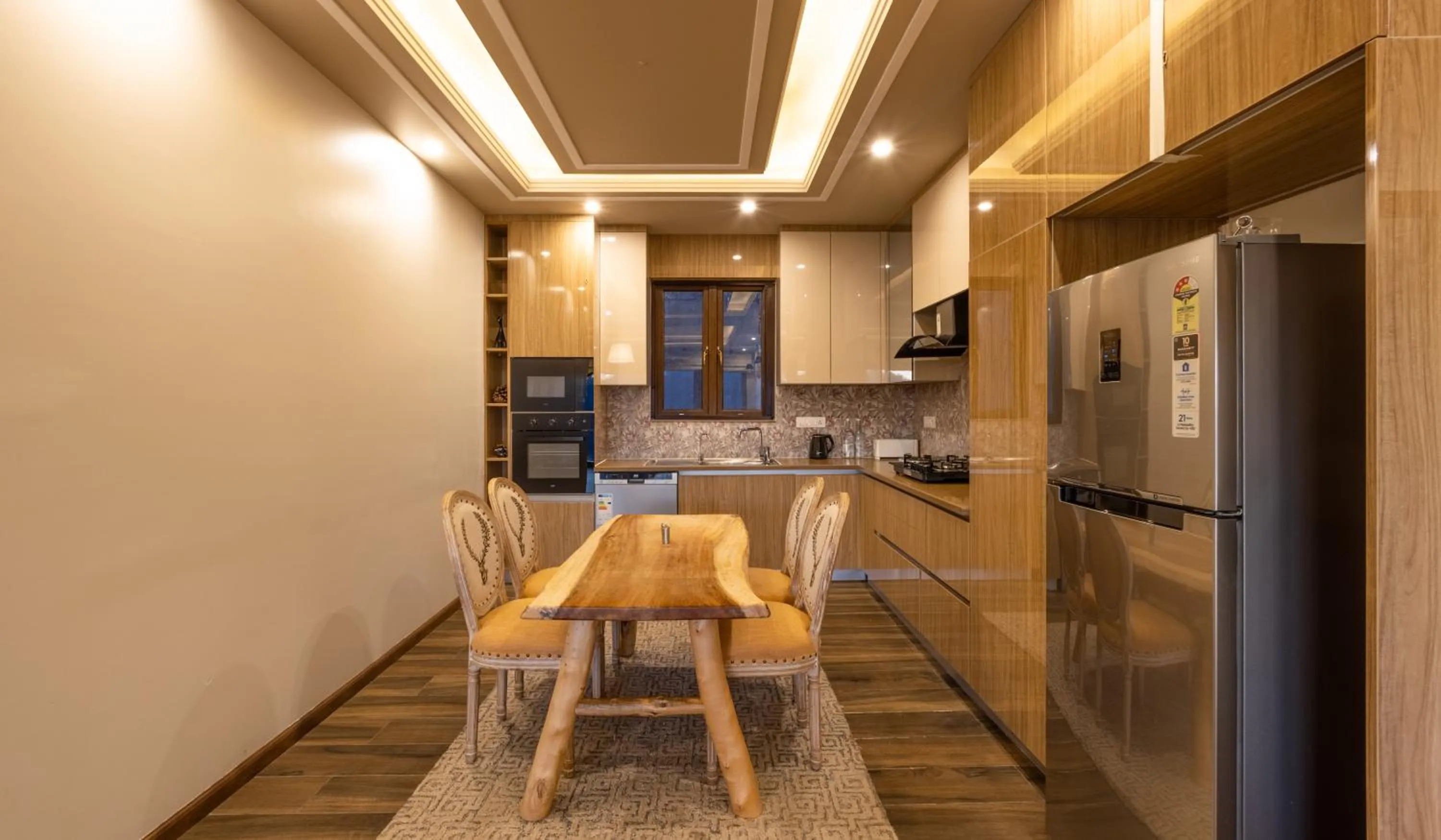 Kitchen or kitchenette in The Manor Luxury Apartments, Shimla