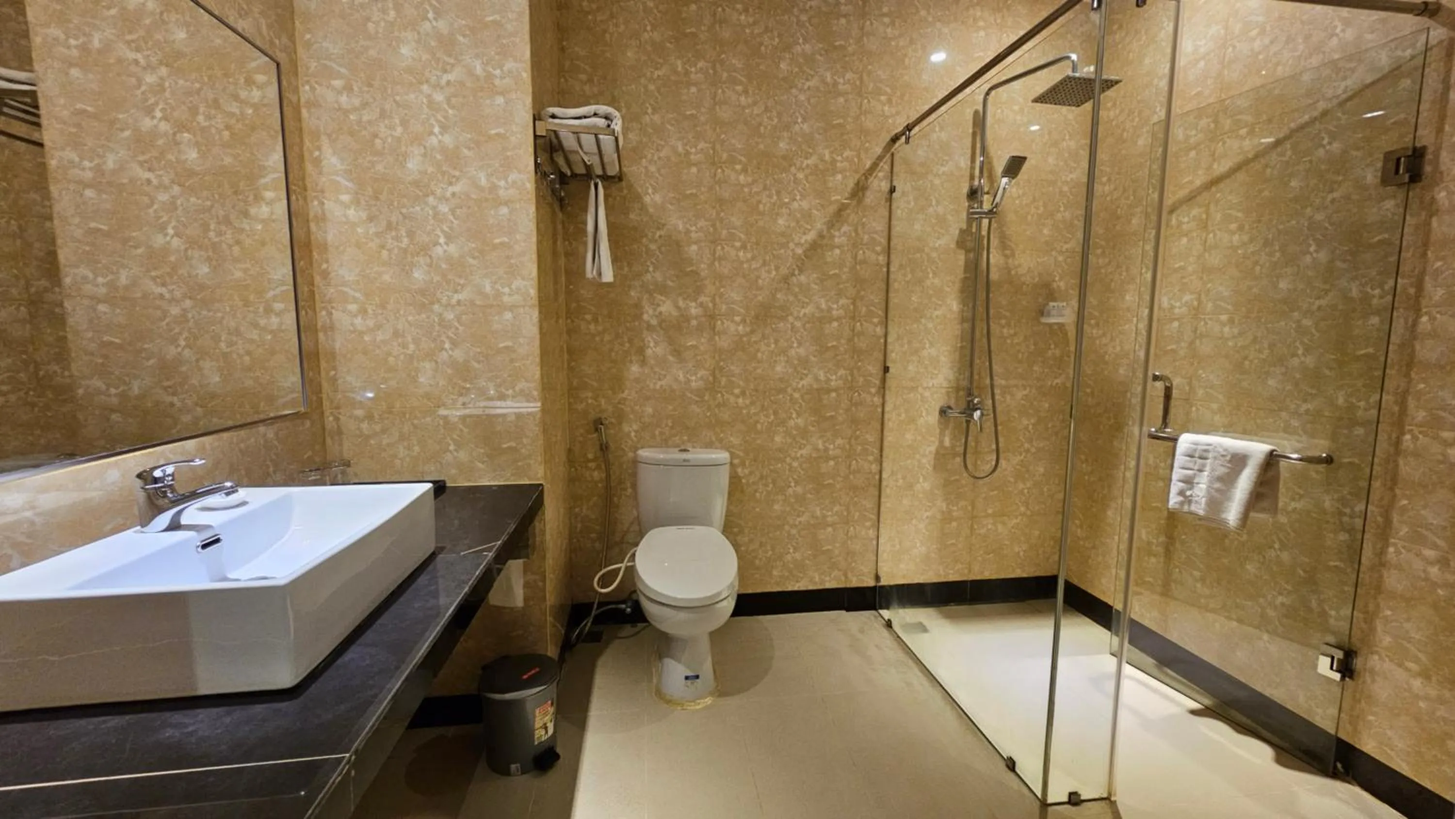 Bathroom in Grand Sydney Hotel