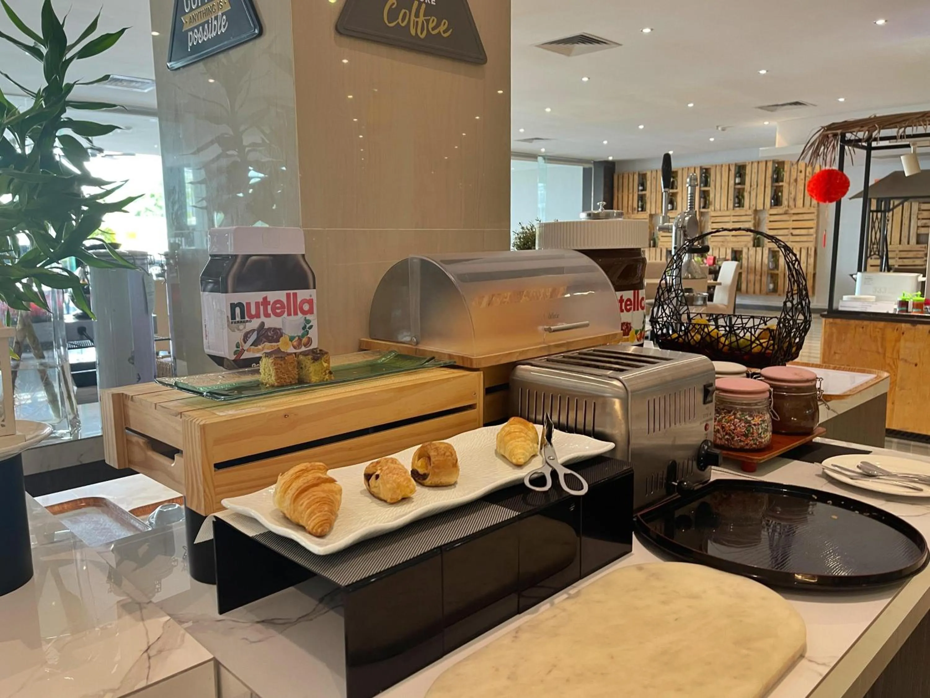 Buffet breakfast in Grand Sydney Hotel