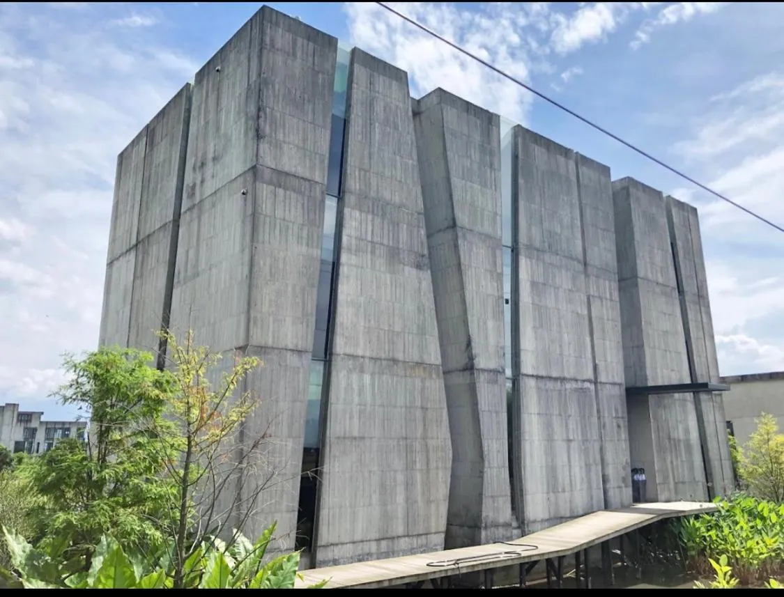 Water with Candle Homestay