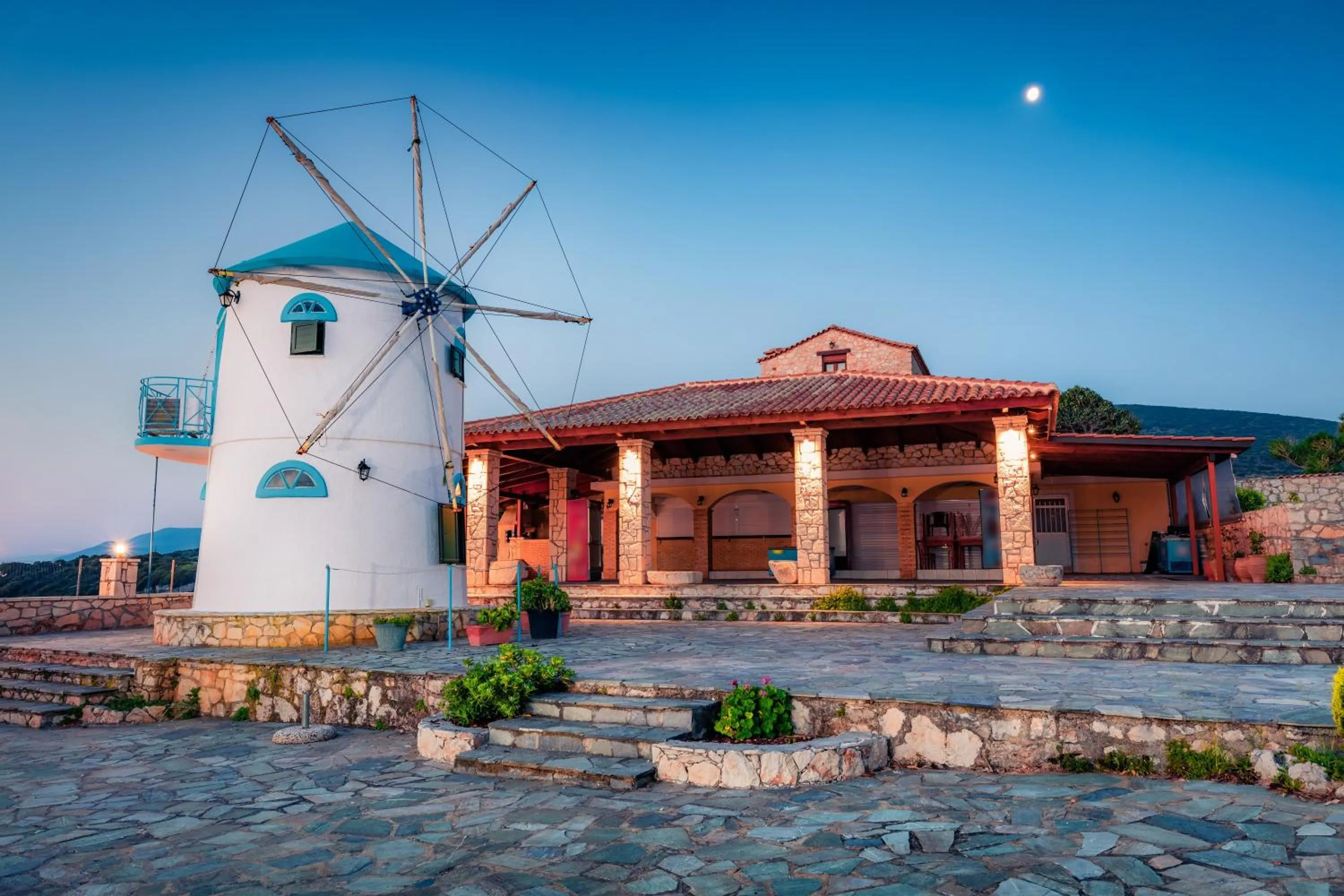 Property building in Potamitis Windmills & Apartments - Unique Stay with Scenic Views, by ZanteWize