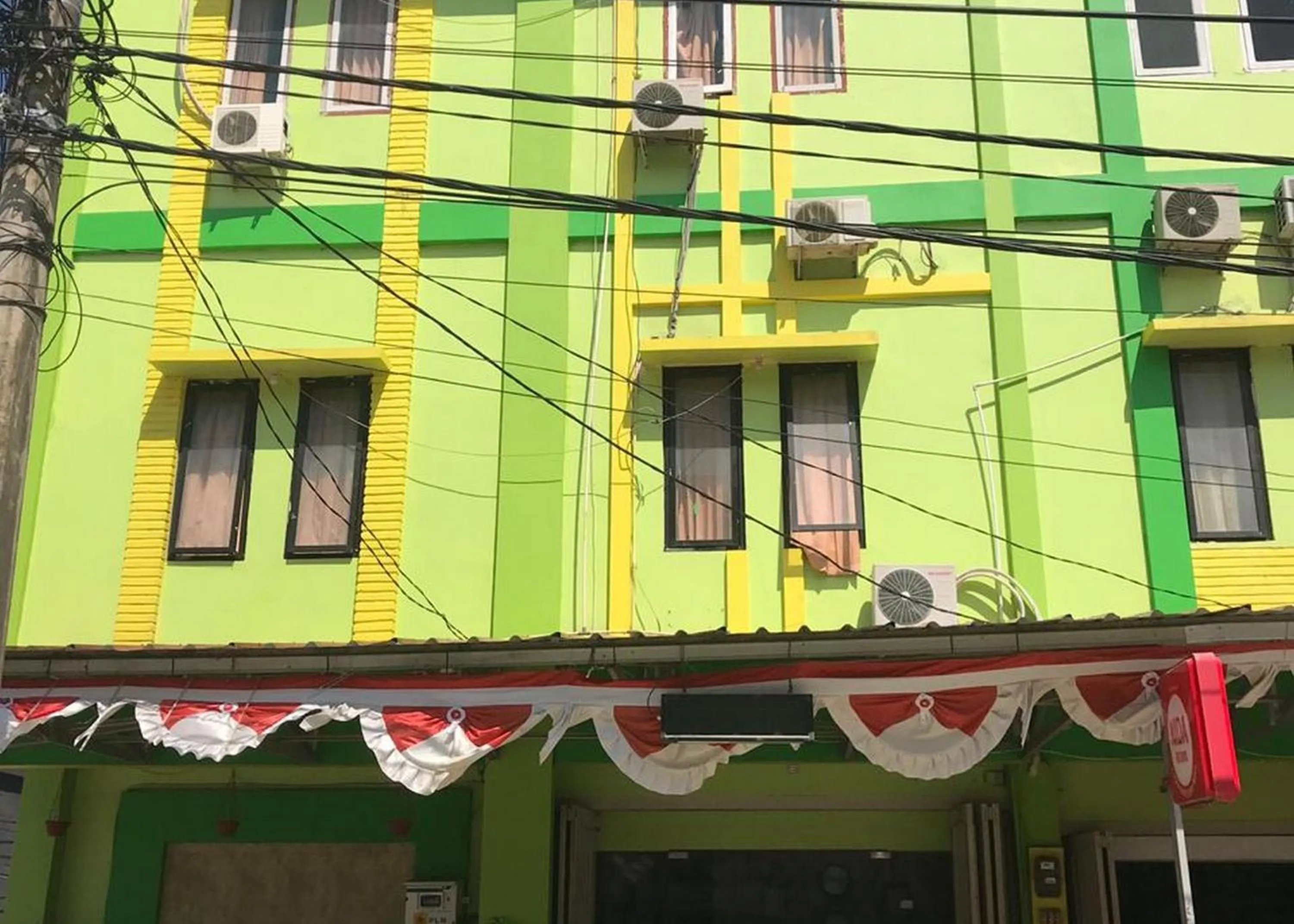 Hotel Mulia Kendari Mitra RedDoorz