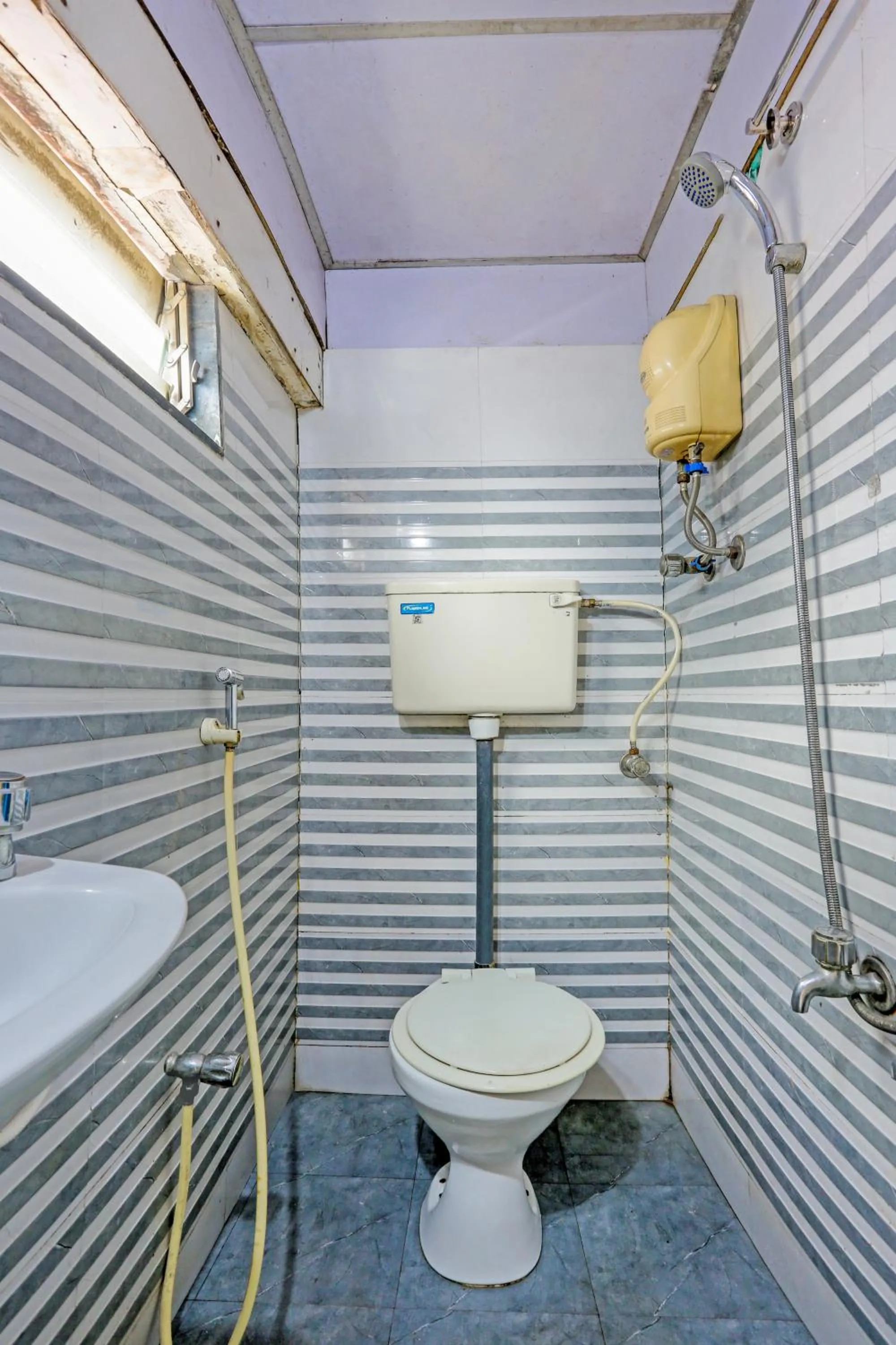 Bathroom in HOTEL GOLDEN PLAZA