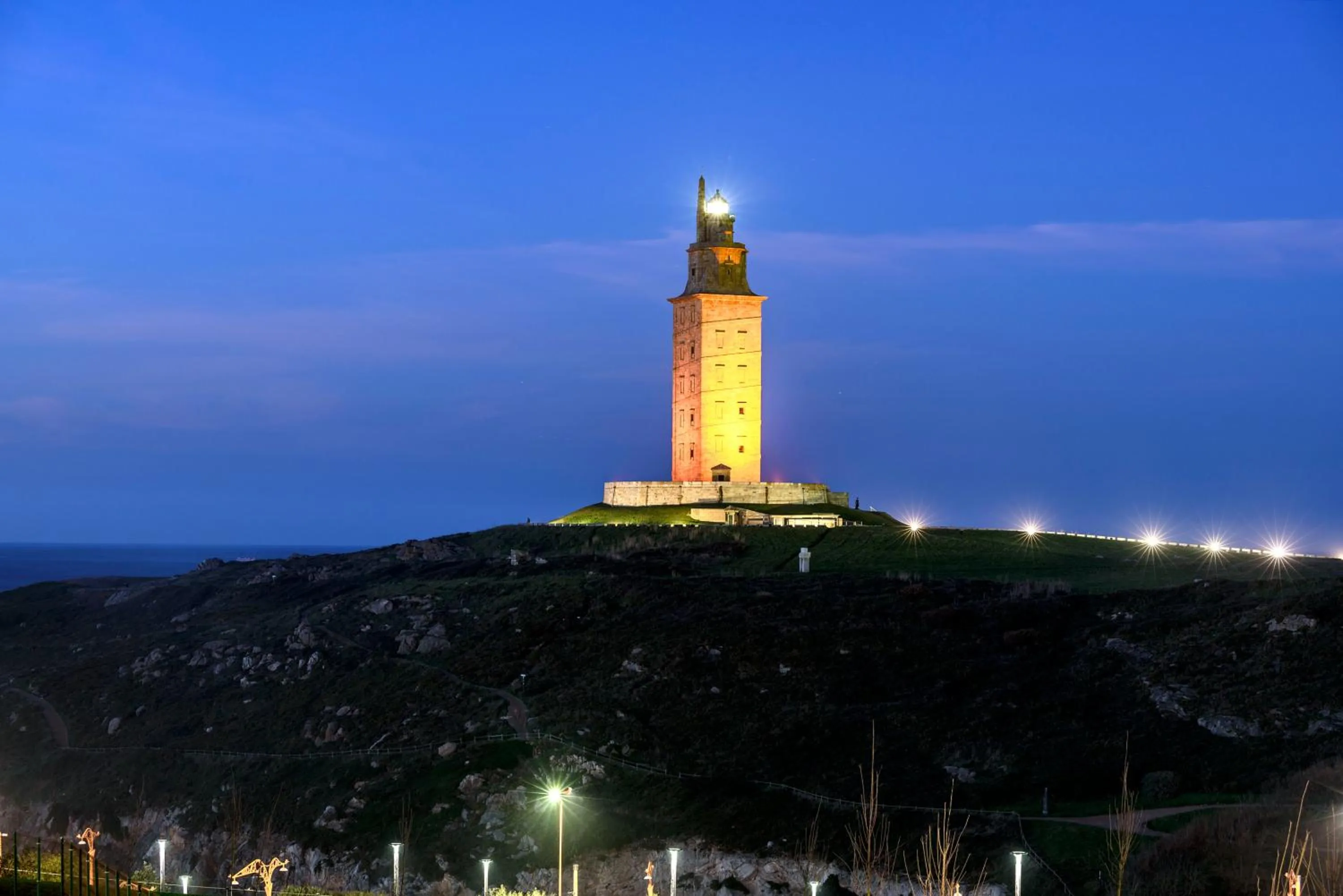 Nearby landmark in TH Apartments by Como en Casa