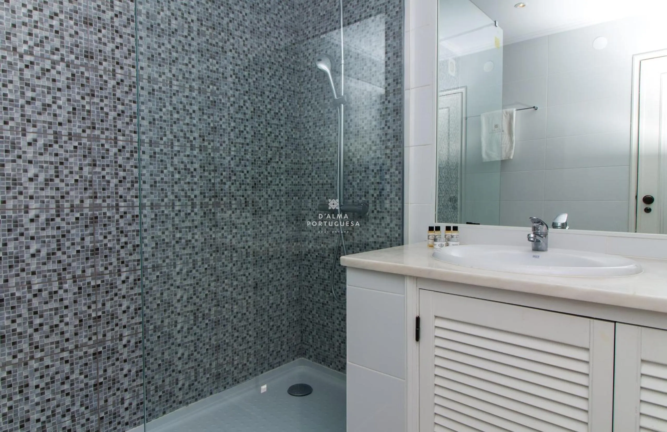 Bathroom in Balaia Golf Village Resort