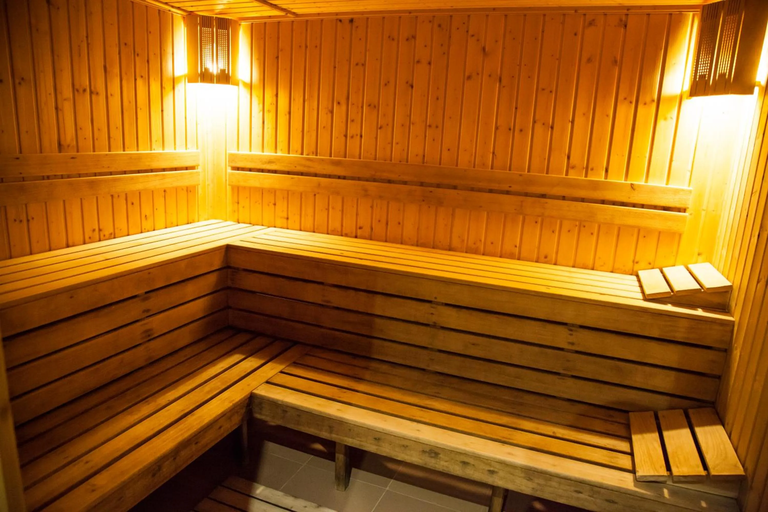 Sauna in Borovets Green Hotel