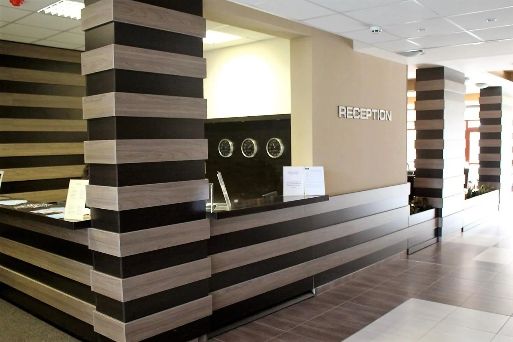 Lobby or reception in Borovets Green Hotel