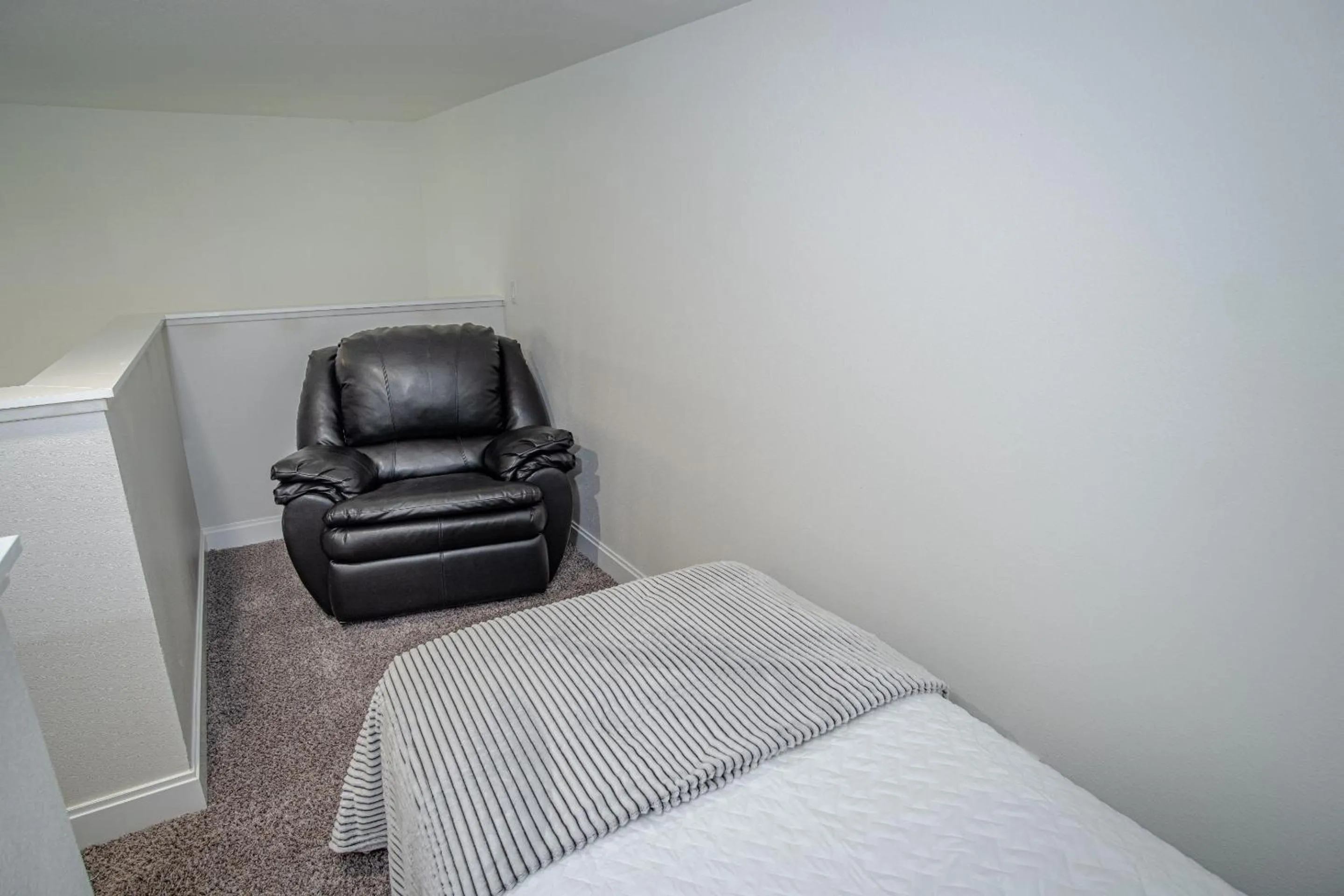 Bedroom, Bed in Guest House with Loft Near Downtown