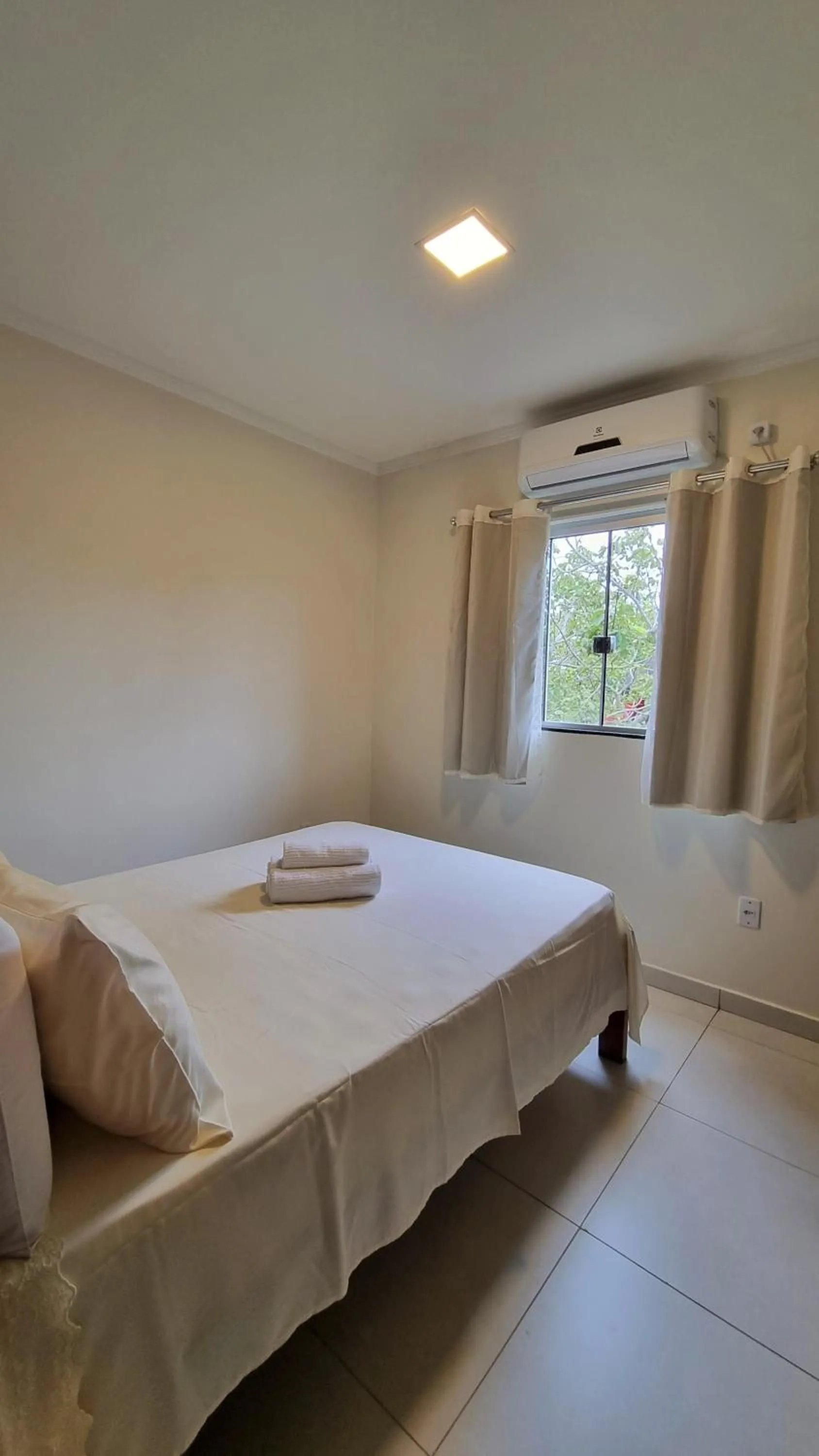 Bedroom, Bed in Village São Jorge - Guest Apartment